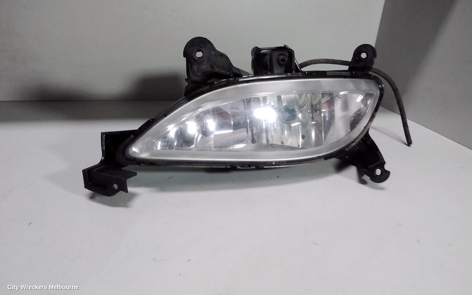 HYUNDAI I45 RIGHT INDICATOR/FOG/SIDE, BUMPER FOGLAMP, YF, 02/2010 - 05/2013 (AUS ONLY)