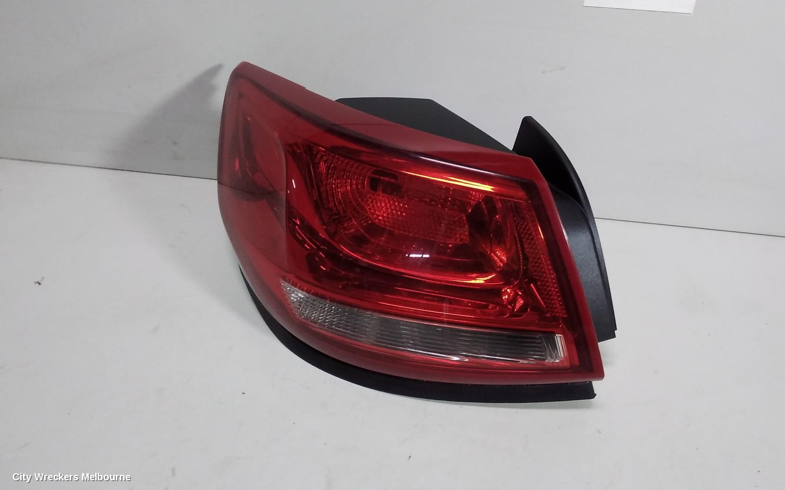HOLDEN COMMODORE LEFT TAILLIGHT, VF, SEDAN, CLEAR TYPE, EVOKE/SV6/SS/INTERNATIONAL, 05/2013 - 12/2017