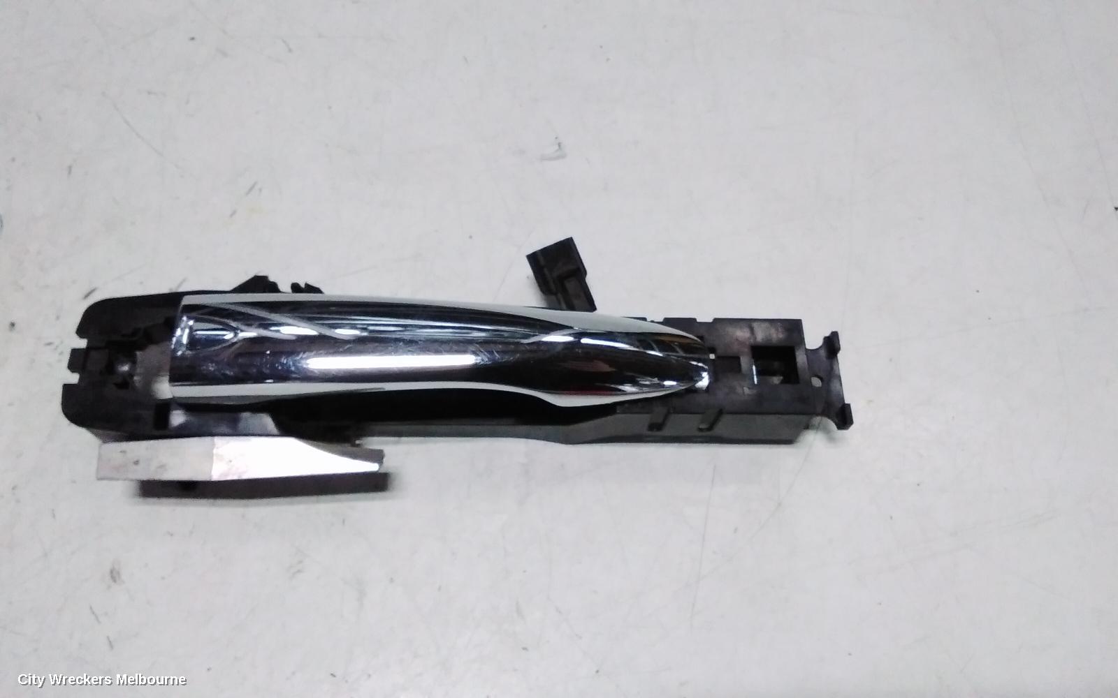 NISSAN XTRAIL DOOR HANDLE, OUTER, LH FRONT, T32, 02/2014 ONWARDS
