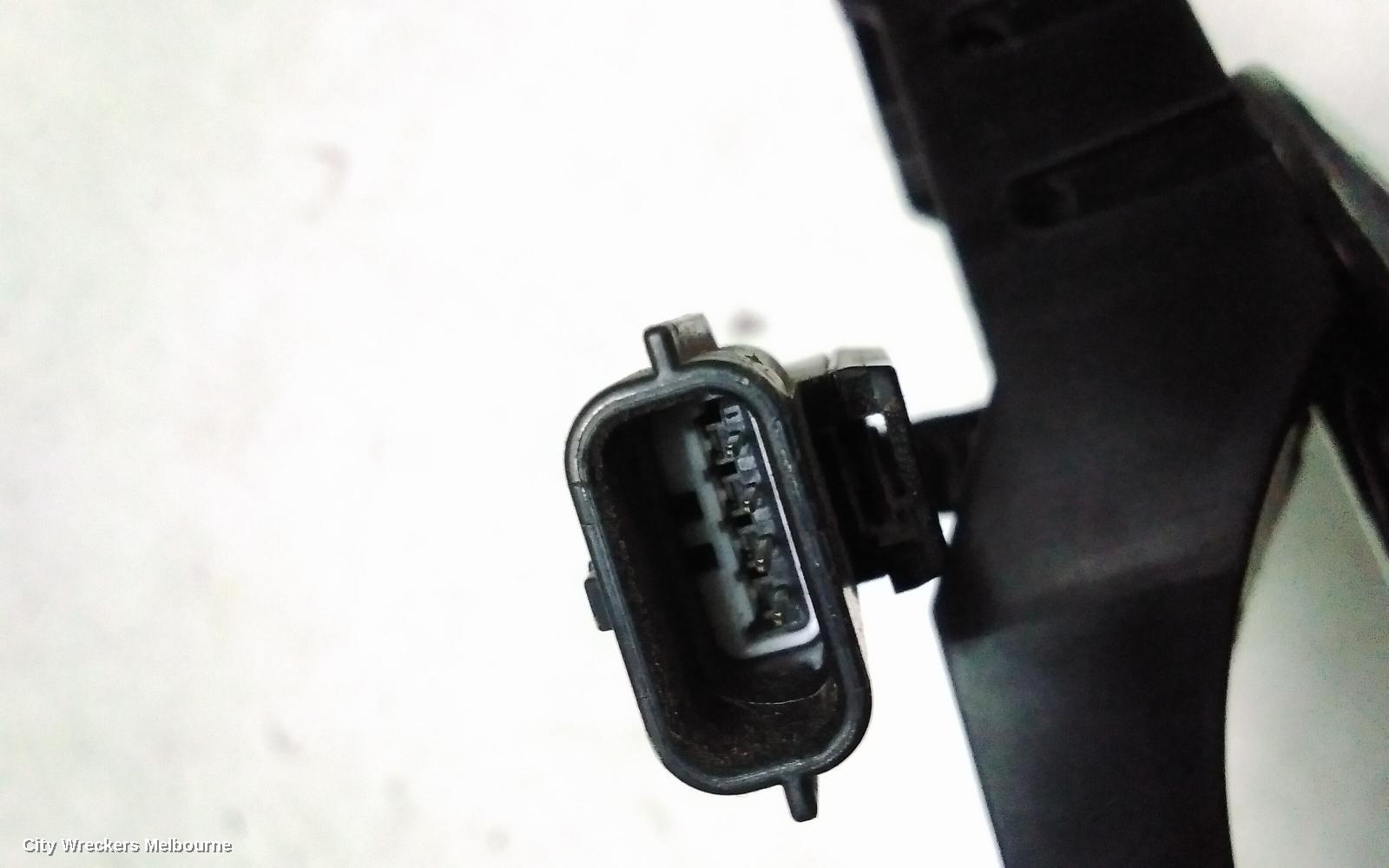 NISSAN XTRAIL DOOR HANDLE, OUTER, LH FRONT, T32, 02/2014 ONWARDS