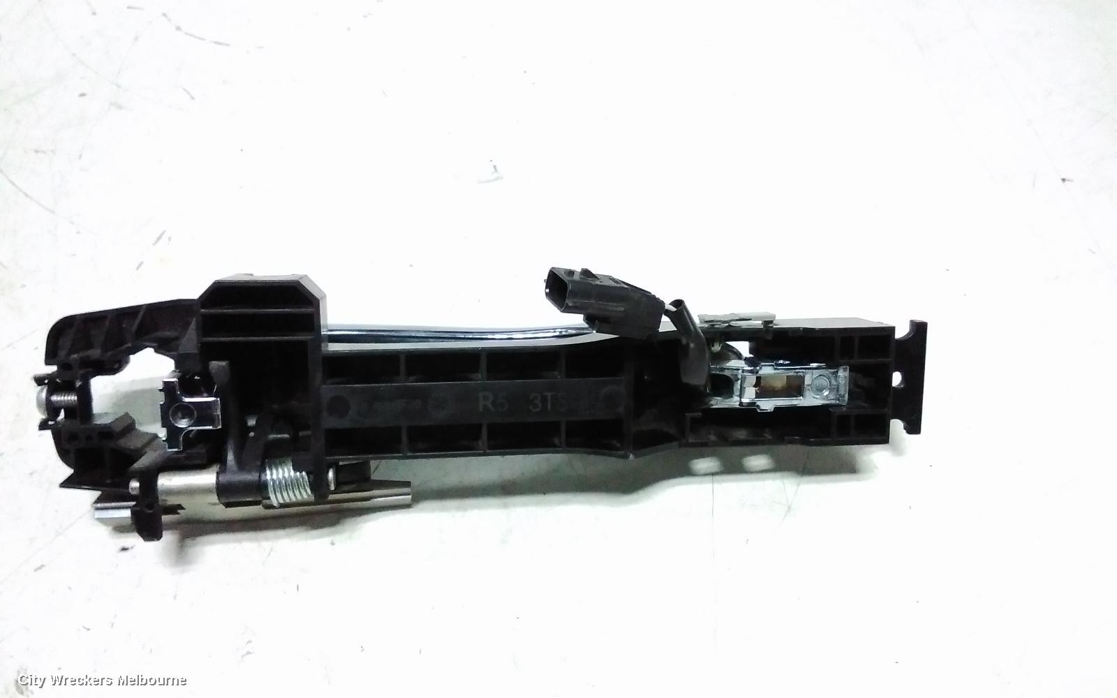 NISSAN XTRAIL DOOR HANDLE, OUTER, RH FRONT, T32, 02/2014 ONWARDS