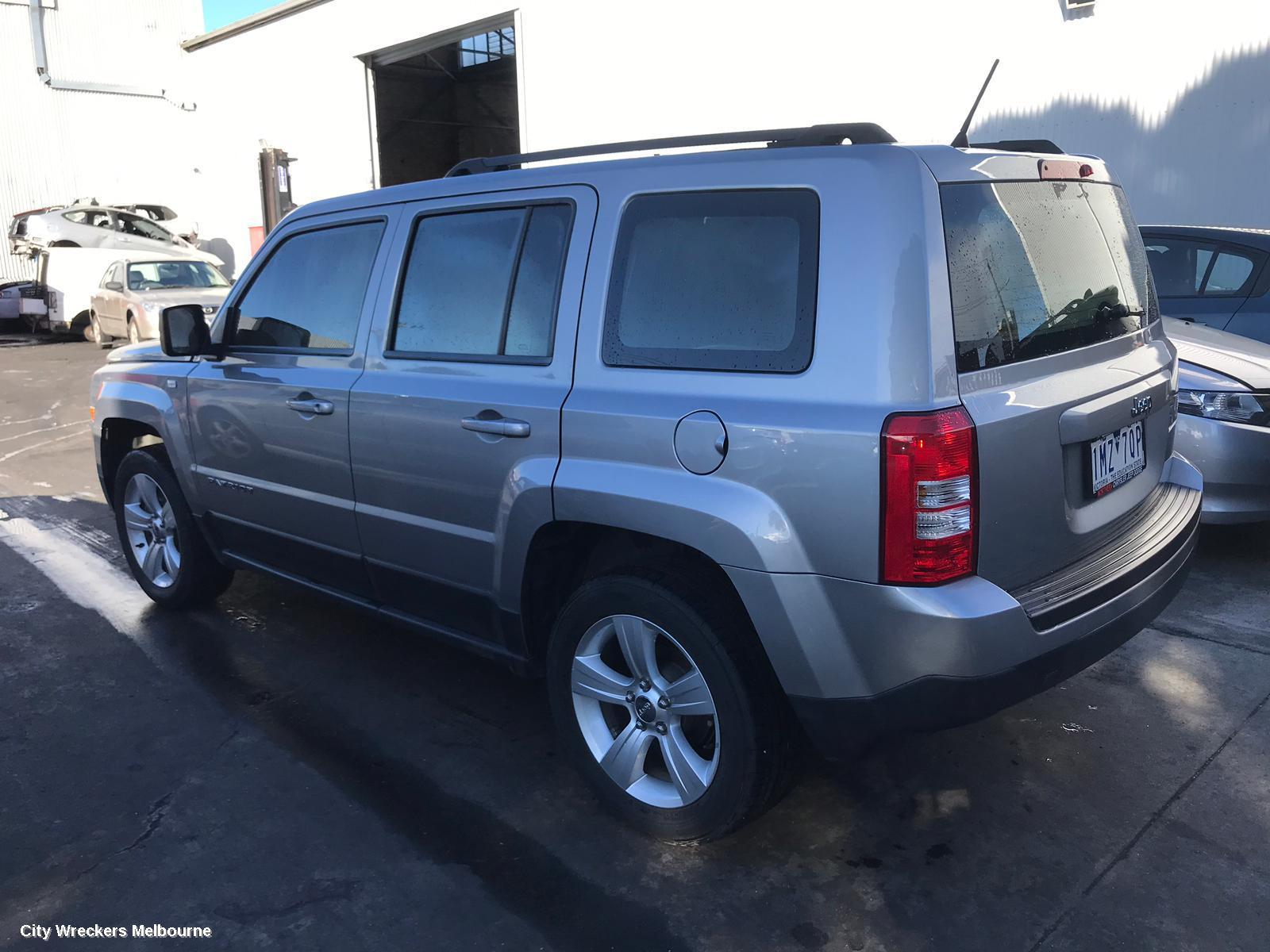 JEEP PATRIOT LEFT GUARD LINER, MK, 08/2007 - 12/2016