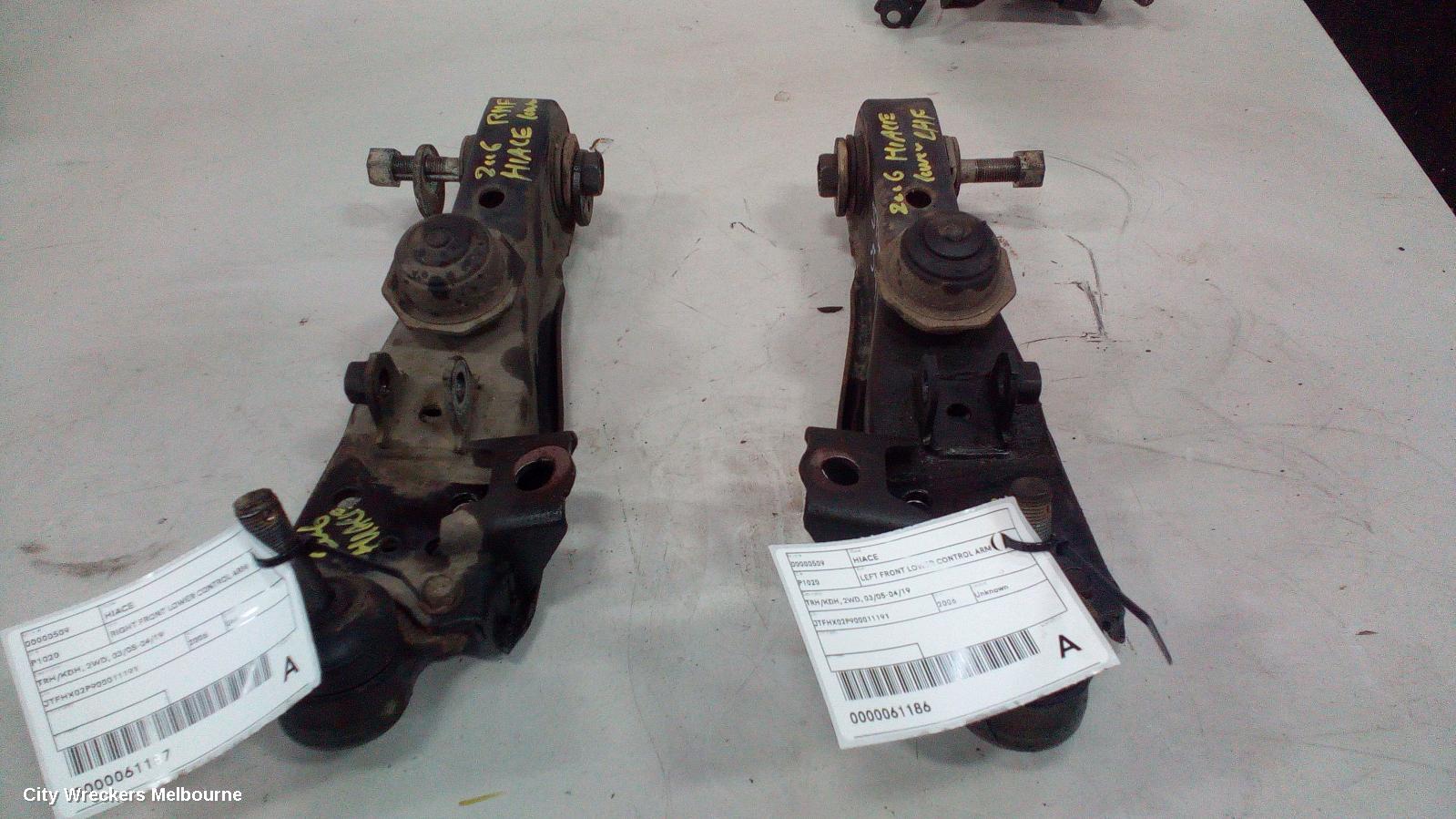 TOYOTA HIACE RIGHT FRONT LOWER CONTROL ARM, TRH/KDH, 2WD, 03/2005 - 04/2019