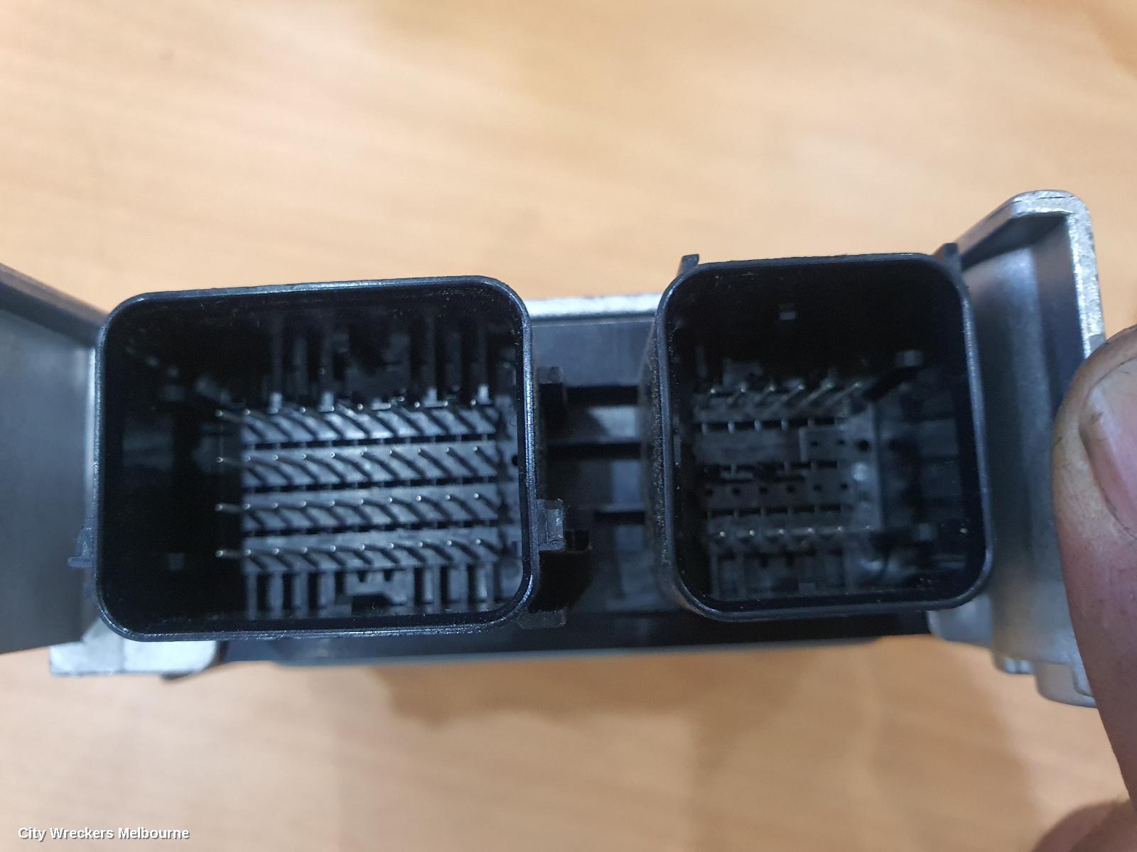 HOLDEN COMMODORE AIRBAG MODULE/SENSOR, MODULE, VE, P/N 92214452, 08/2006 - 04/2013