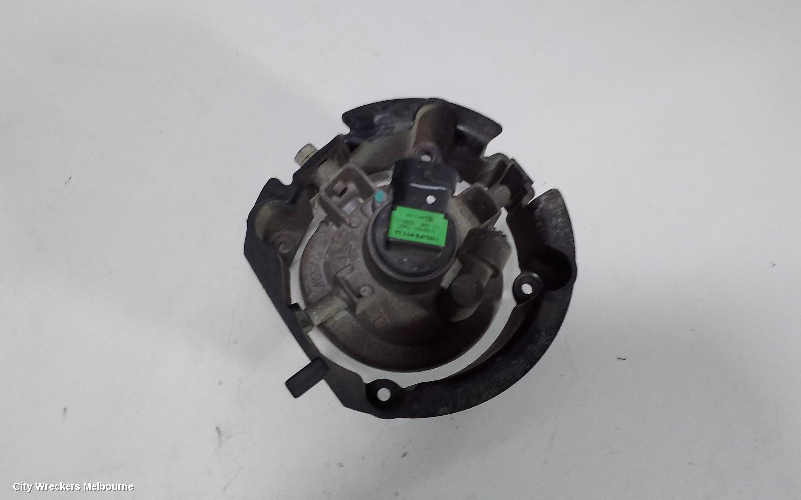 MAZDA 6 RIGHT INDICATOR/FOG/SIDE, BUMPER FOGLAMP, STANDARD/LUXURY/MPS TYPE, GG/GY, 09/2002 - 12/2007