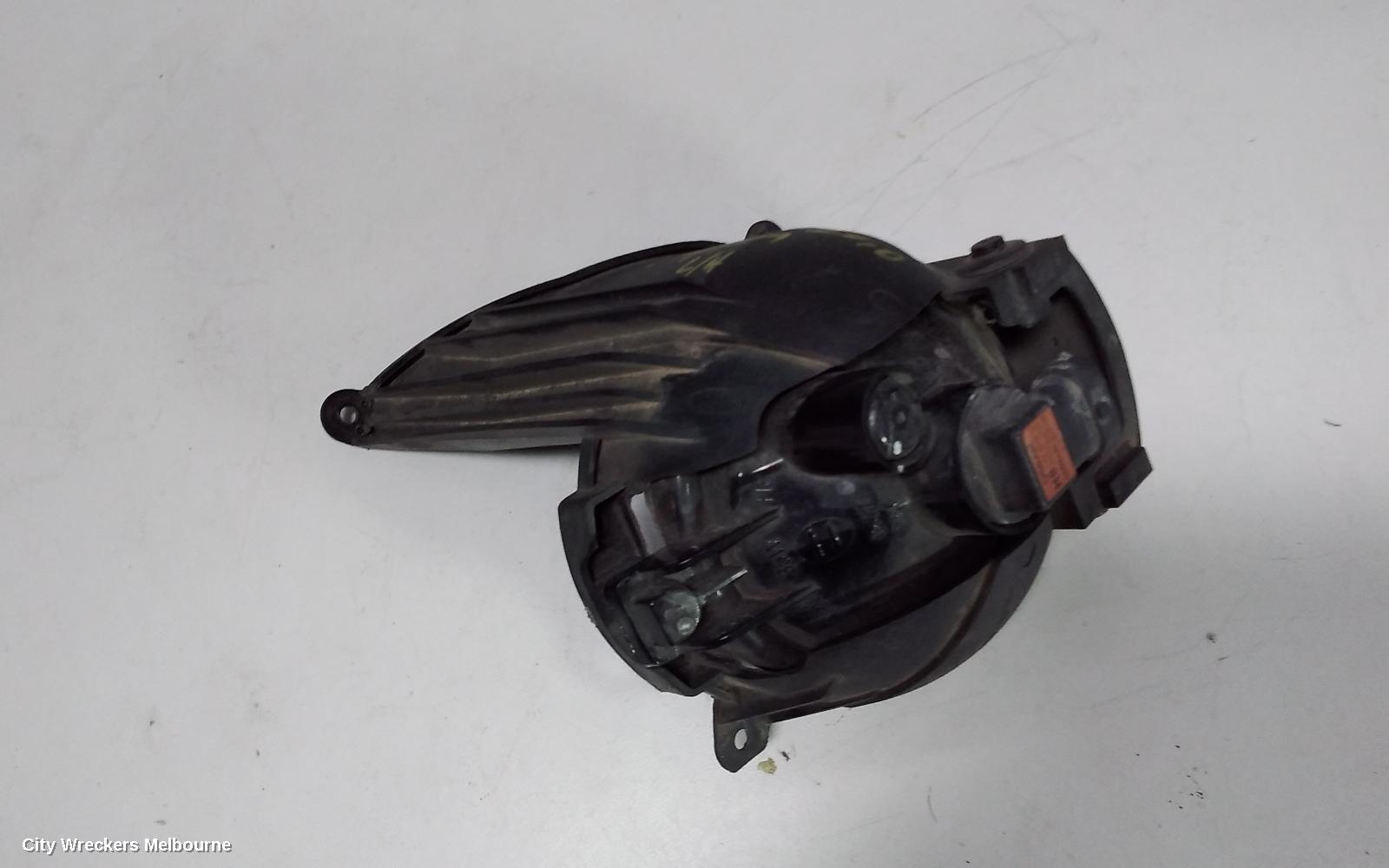 HOLDEN CAPTIVA LEFT INDICATOR/FOG/SIDE, BUMPER FOGLAMP, MAXX/CAPTIVA 5 (4TH VIN = D), CG, 09/2006 - 02/2011