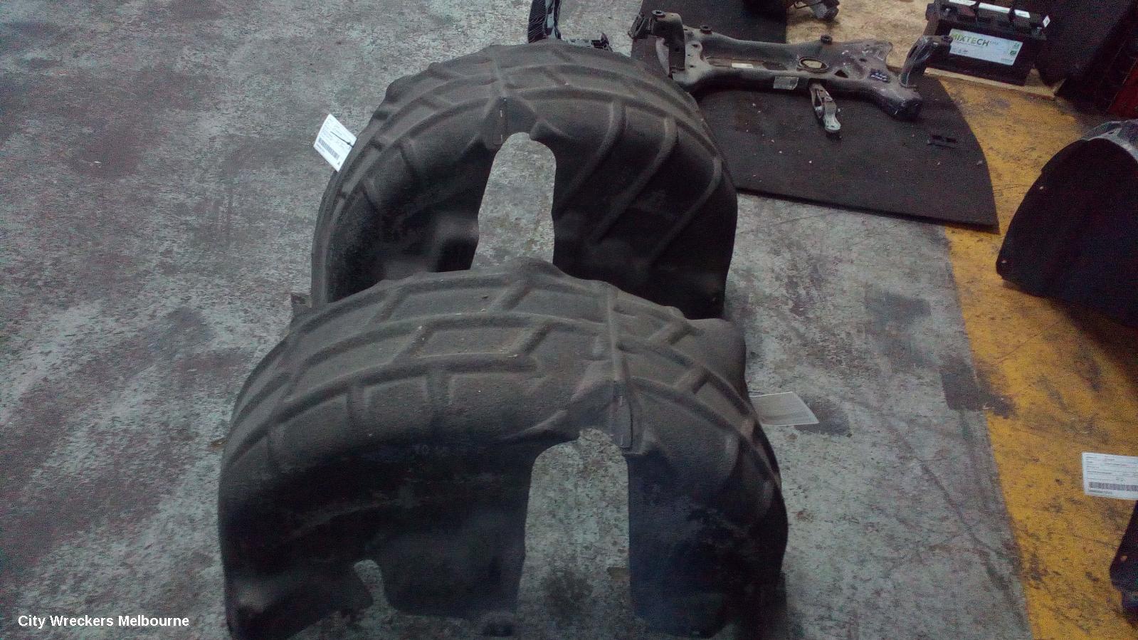 VOLKSWAGEN TIGUAN RIGHT GUARD LINER, 5NA, 06/2016 - 02/2021