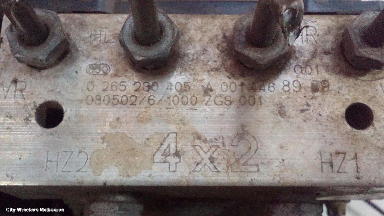 MERCEDES VITO ABS PUMP/MODULATOR, 639, 12/2005 - 02/2015
