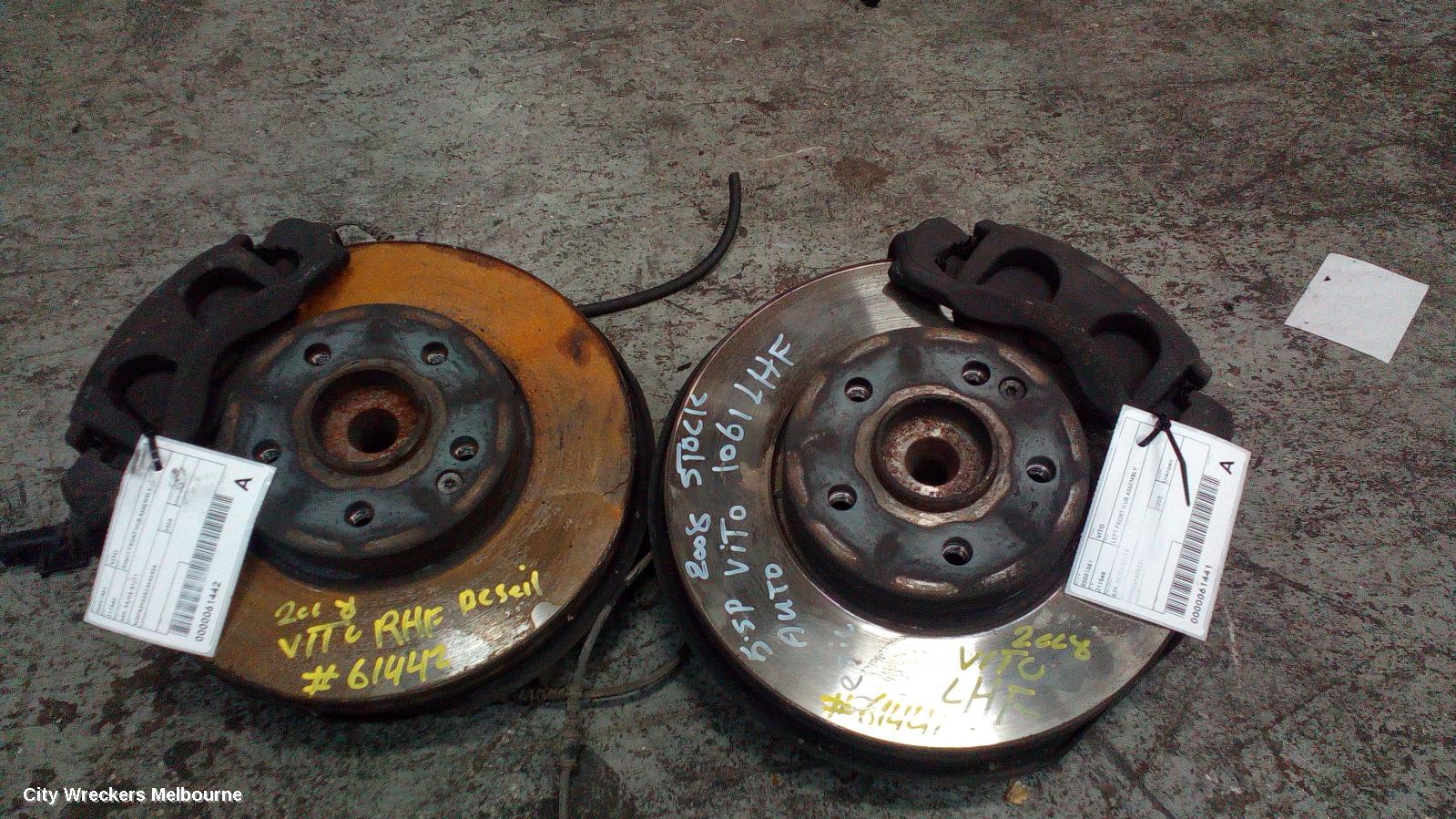MERCEDES VITO LEFT FRONT HUB ASSEMBLY, 639, 04/2004 - 01/2011