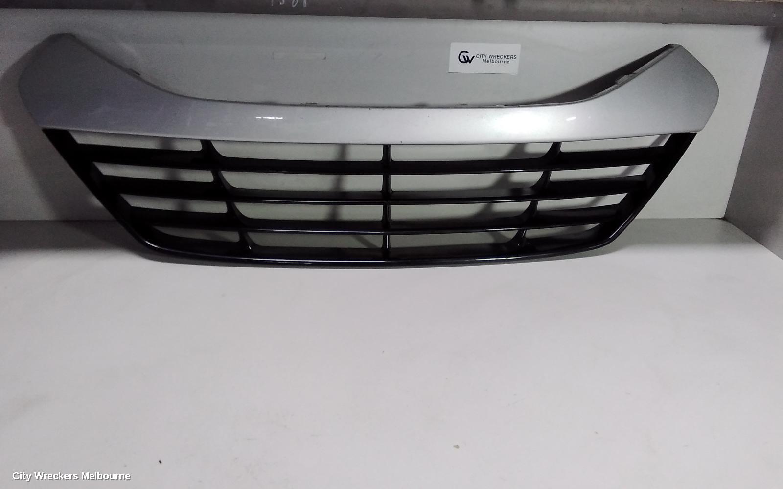 HYUNDAI IX35 GRILLE, BUMPER GRILLE, LM SERIES, ACTIVE, 11/2009 - 01/2016