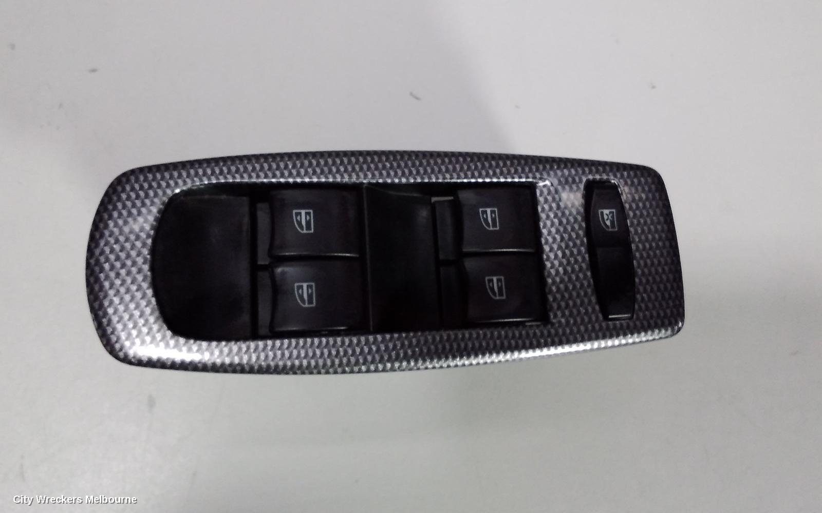 RENAULT KALEOS PWR DR WIND SWITCH, RH FRONT (MASTER SWITCH), H45, 07/2011 - 04/2016