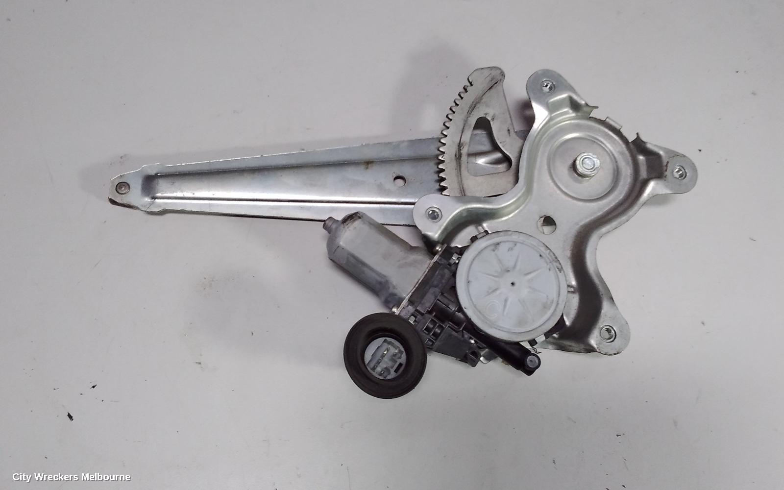 TOYOTA CAMRY RIGHT REAR WND REG/MOTOR, ASV50/AVV50, POWER, 12/2011 - 10/2017