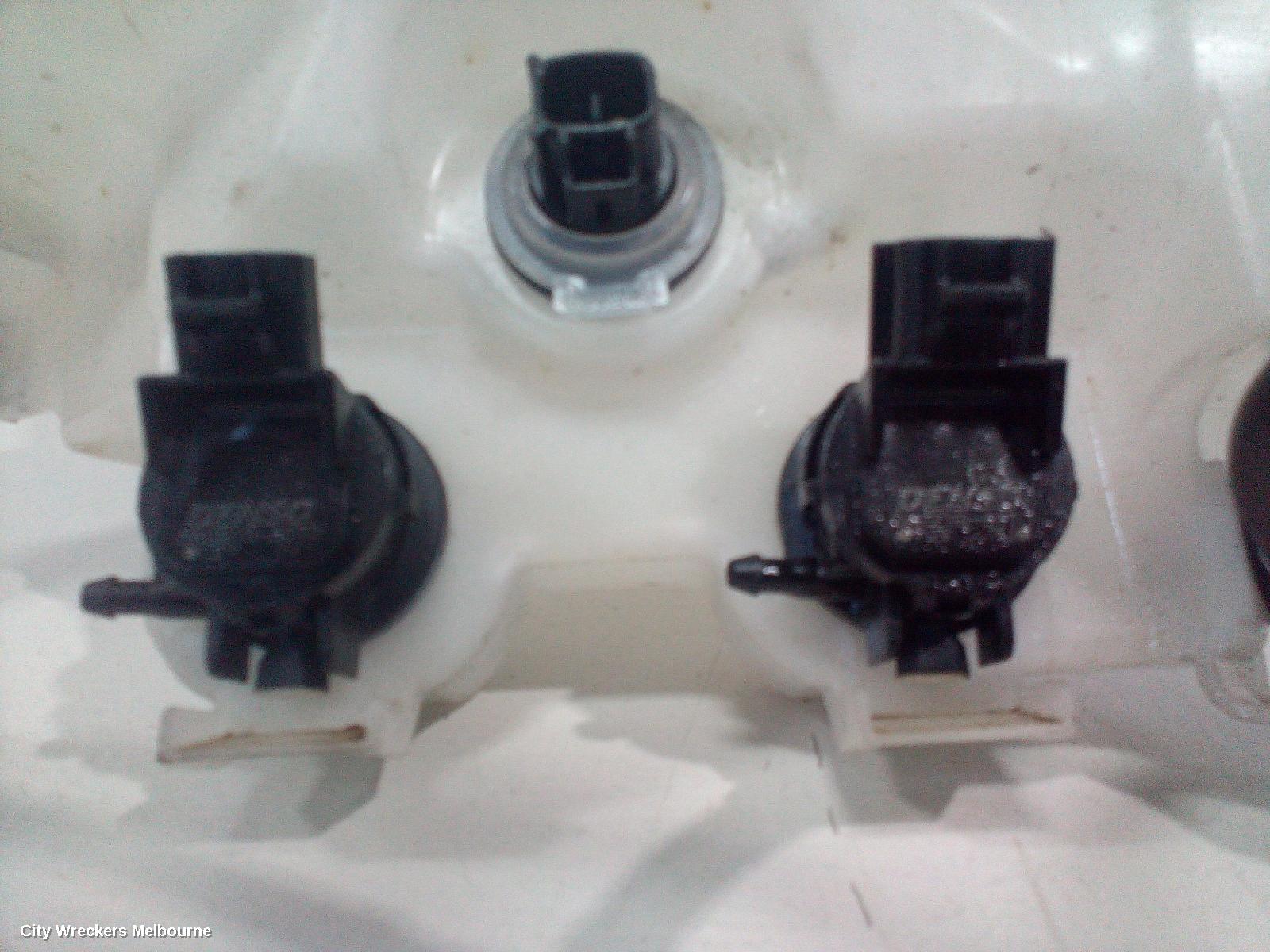 SUBARU IMPREZA WASHER BOTTLE, G5, W/ H/LAMP WASHER TYPE, 11/2016 ONWARDS