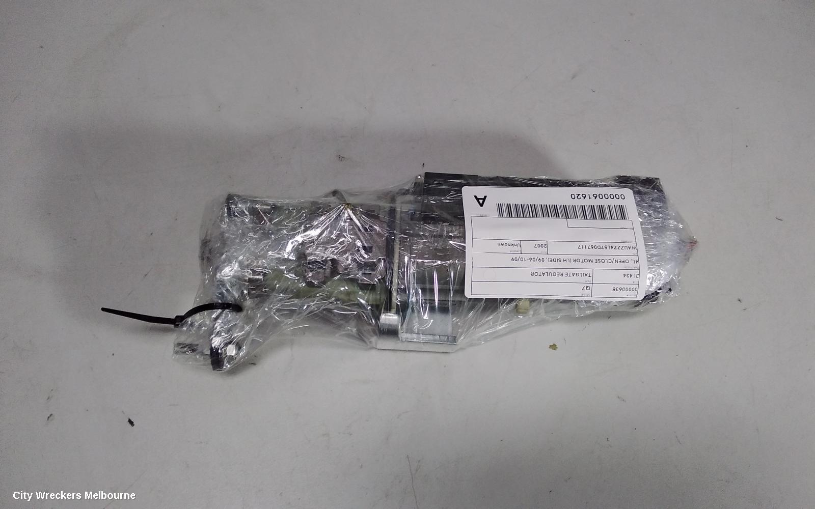 AUDI Q7 TAILGATE REGULATOR, 4L, 09/2006 - 08/2015