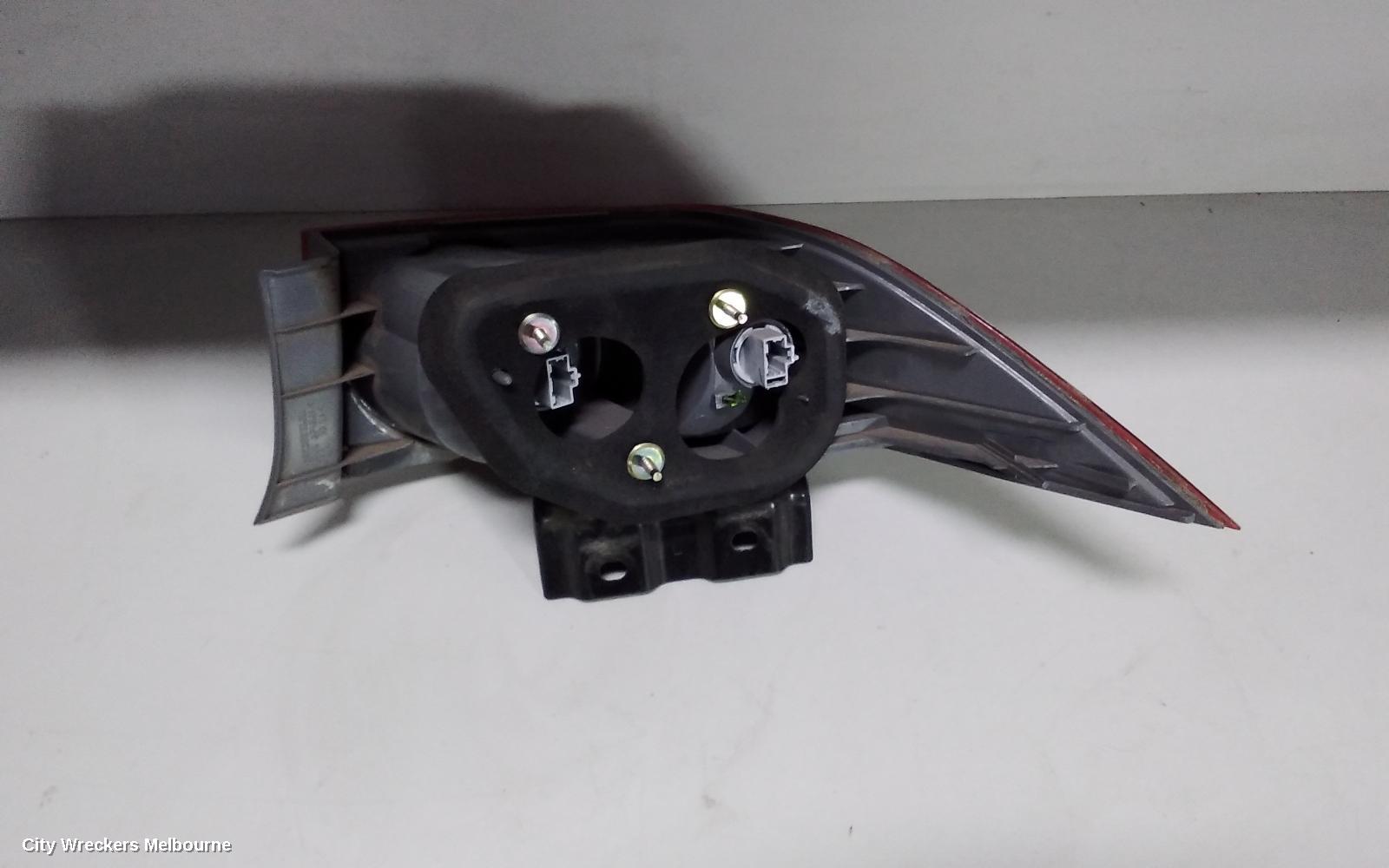 HONDA ACCORD LEFT TAILLIGHT, 7TH GEN, CL/EURO (VIN JHMCL), SEDAN, 06/2003 - 11/2005