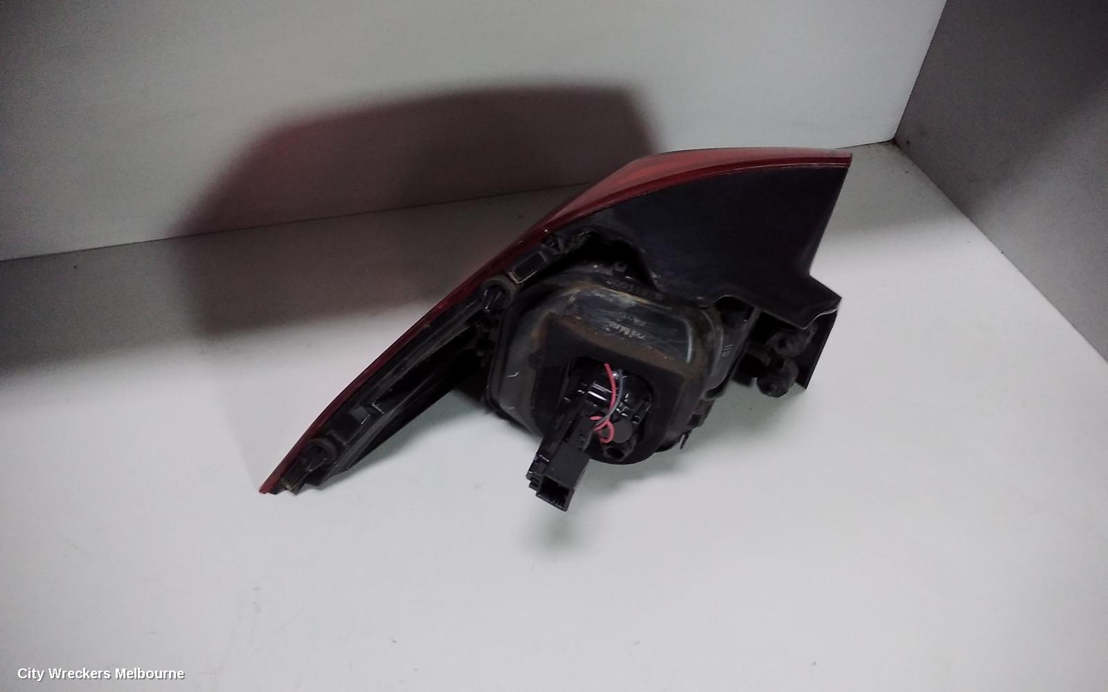 VOLKSWAGEN GOLF RIGHT TAILLIGHT, GEN 7, HATCH, 03/2013 - 03/2017