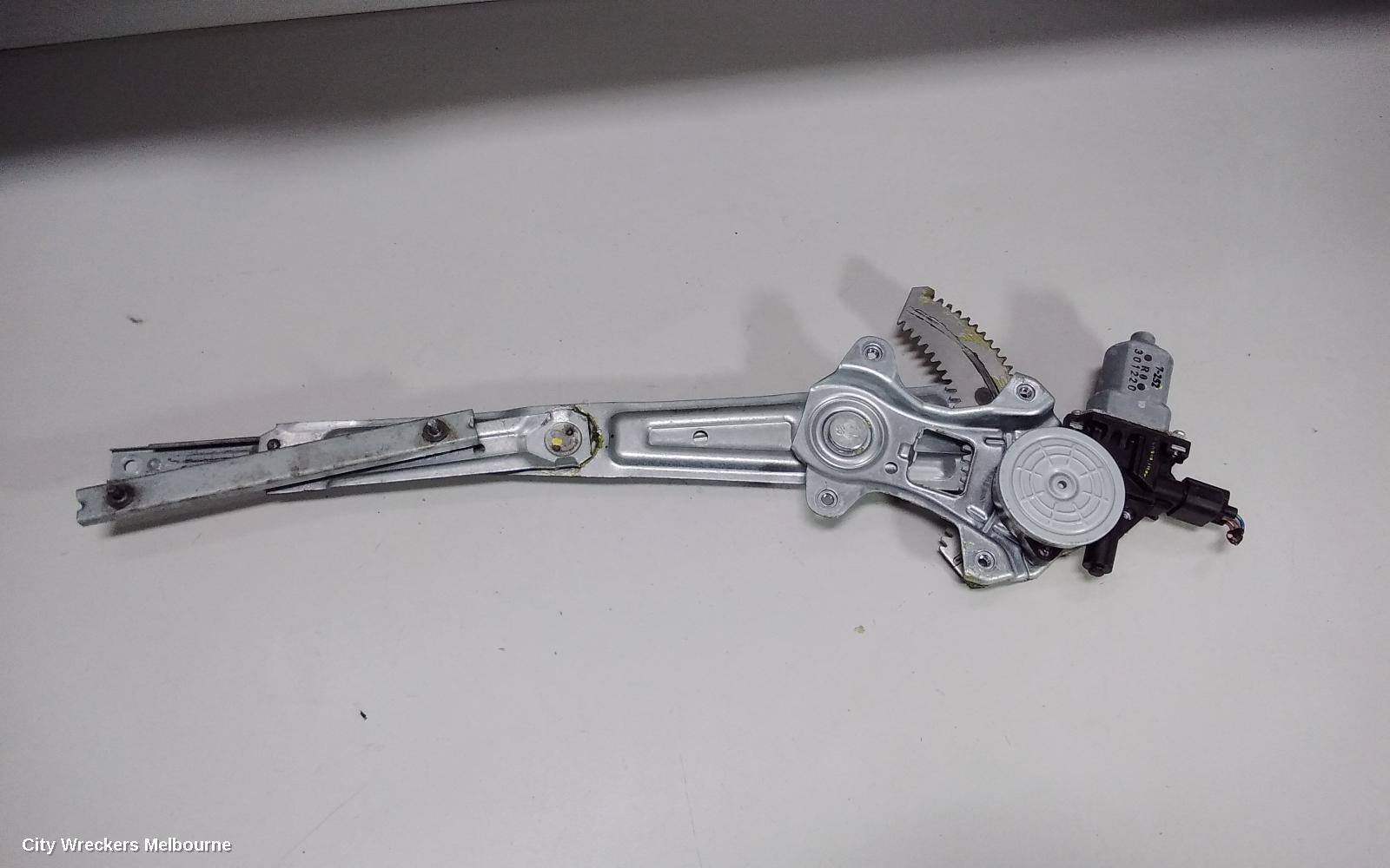 HONDA CRV LEFT FRONT WINDOW REG/MOTOR, RM, 11/2012 - 04/2017