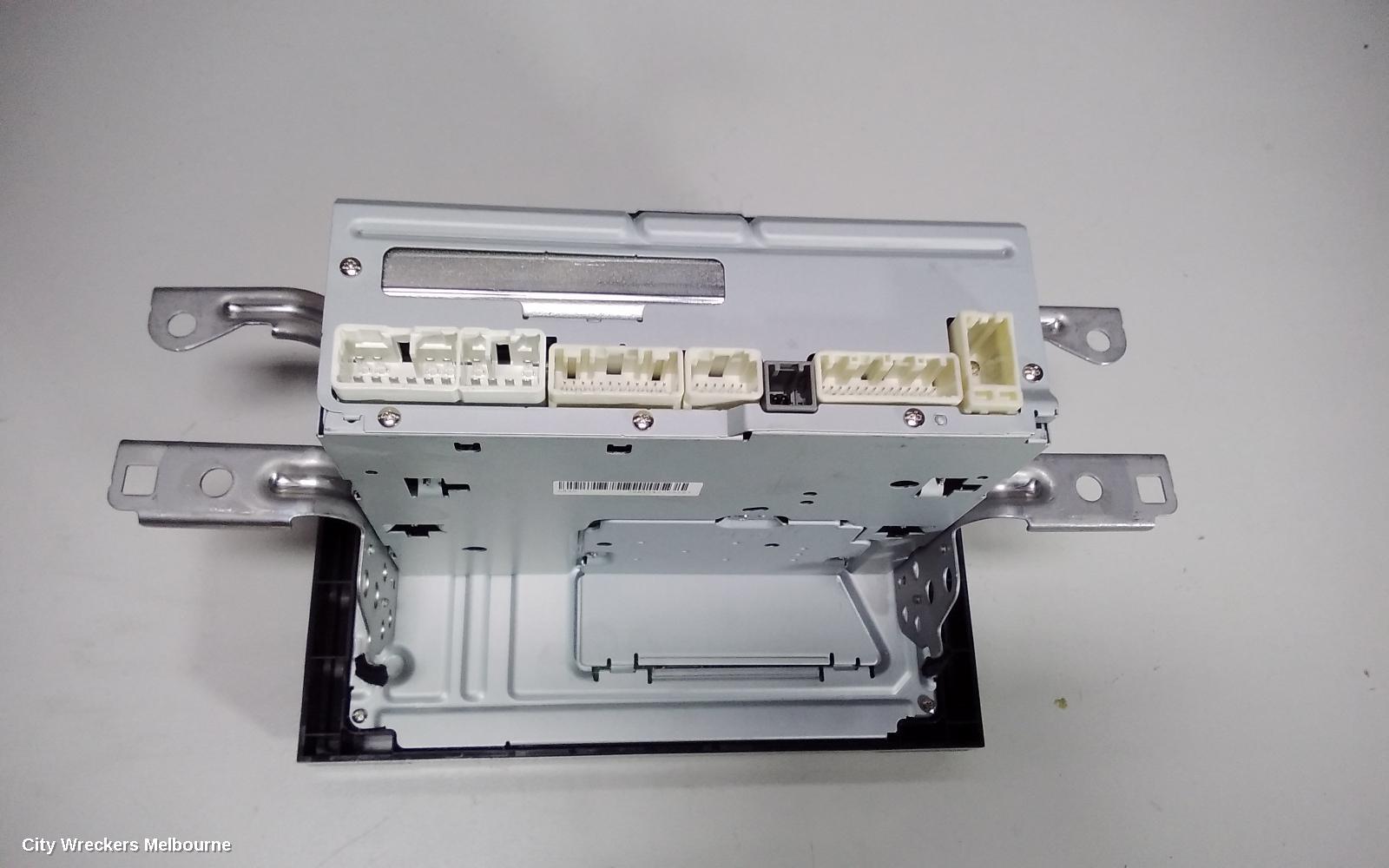 TOYOTA COROLLA RADIO/CD/DVD/SAT/TV, 7IN TOUCHSCREEN (P/N ON FACE 100521), ZRE182R, HATCH, 03/2015 - 06/2018