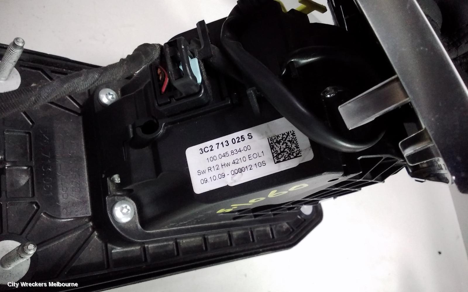 VOLKSWAGEN PASSAT GEAR STICK/SHIFTER, 3C/MK6 B7, AUTO T/M, 04/2011 - 05/2015