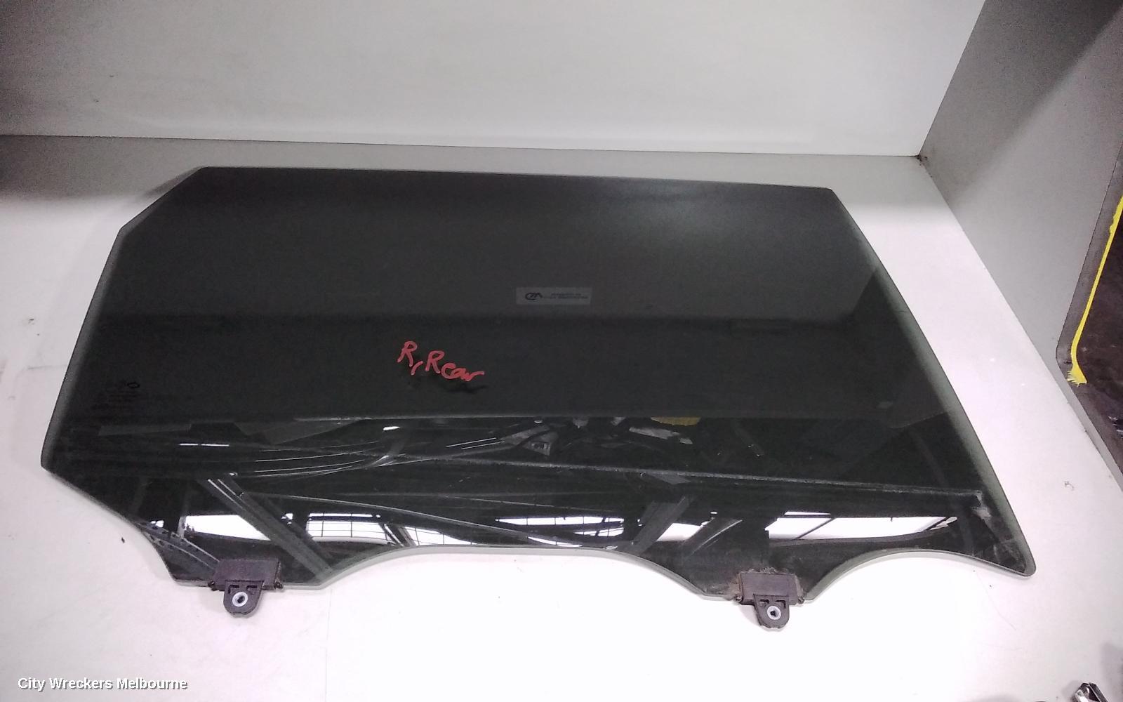 RENAULT KALEOS RIGHT REAR DOOR WINDOW, XZG, 05/2016 ONWARDS