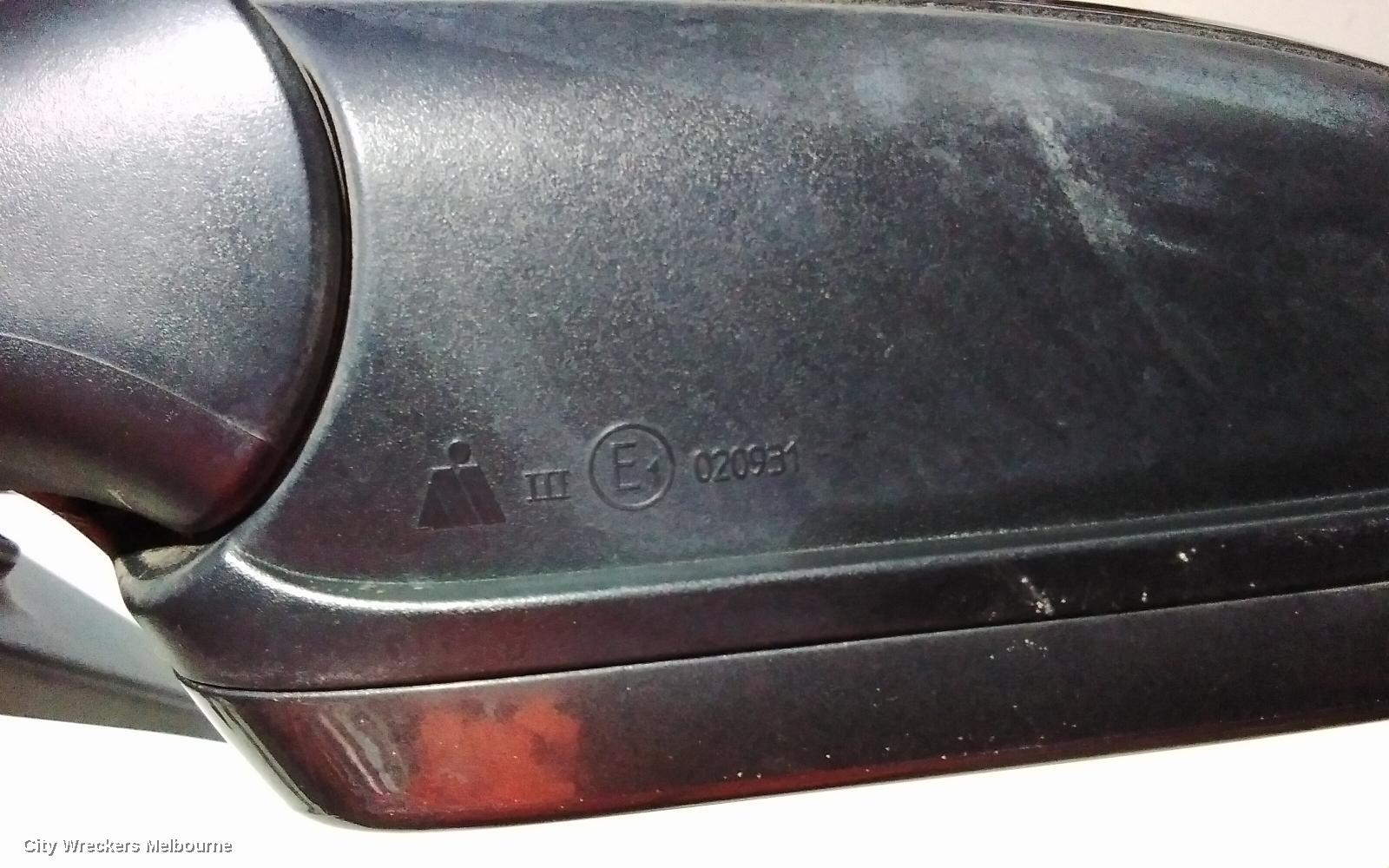 AUDI A4 LEFT DOOR MIRROR, B8 8K, A4, MANUAL FOLD, NO LANE CHANGE ASSIST TYPE, 1 PLUG (6 WIRE), 02/2008 - 05/2009
