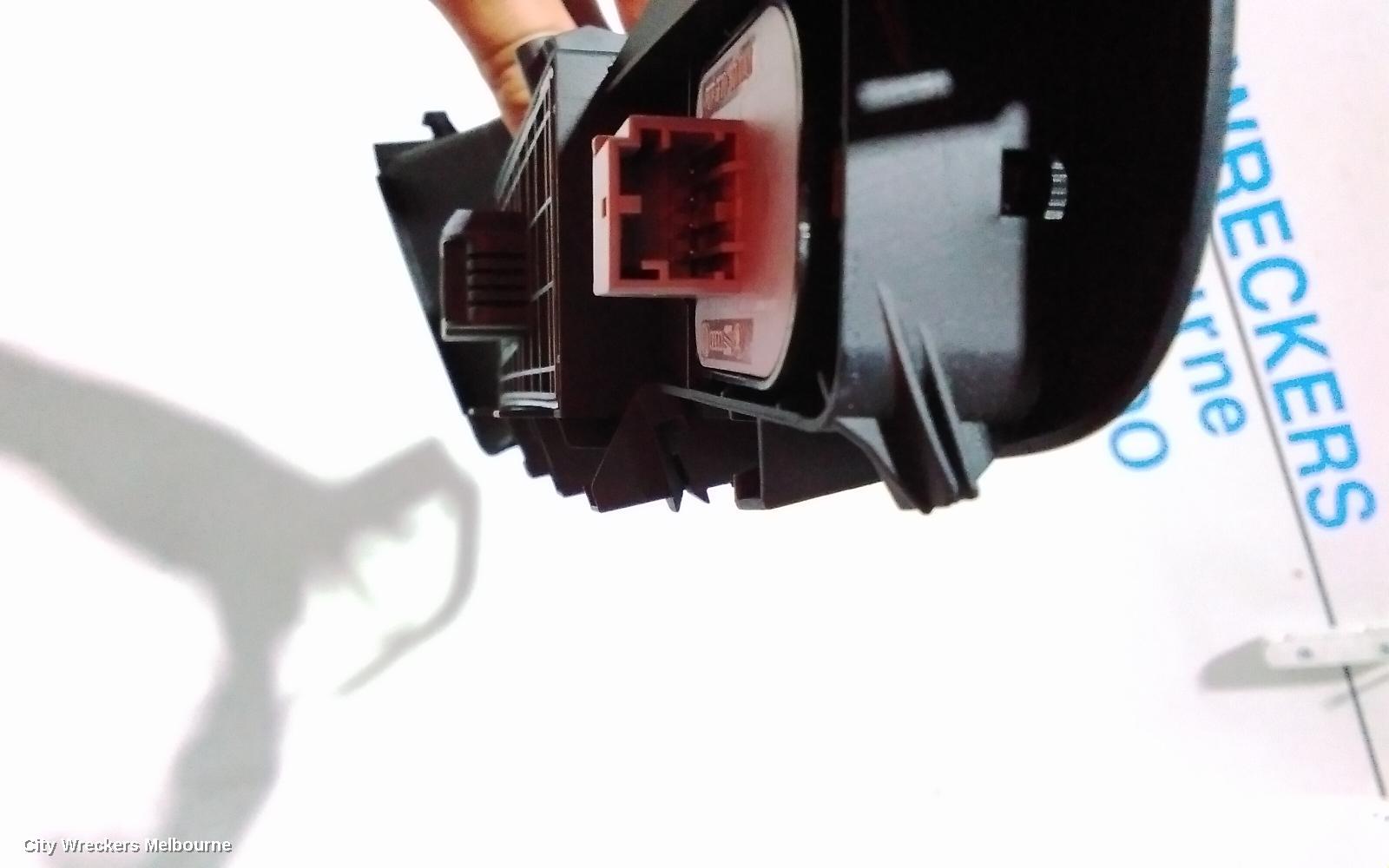 AUDI A4 PWR DR WIND SWITCH, RH FRONT (MASTER SWITCH), B8 8K, 02/2008 - 06/2012