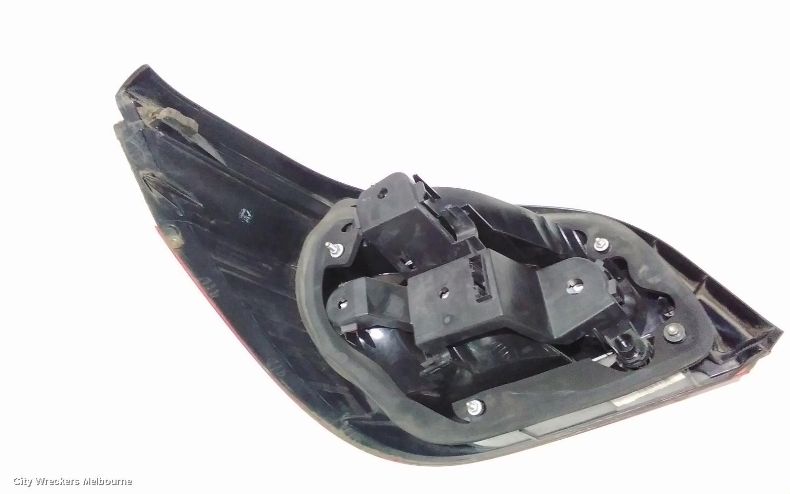 BMW 5 SERIES RIGHT TAILLIGHT, E60, SEDAN, NON LED TYPE, 10/2003 - 02/2007