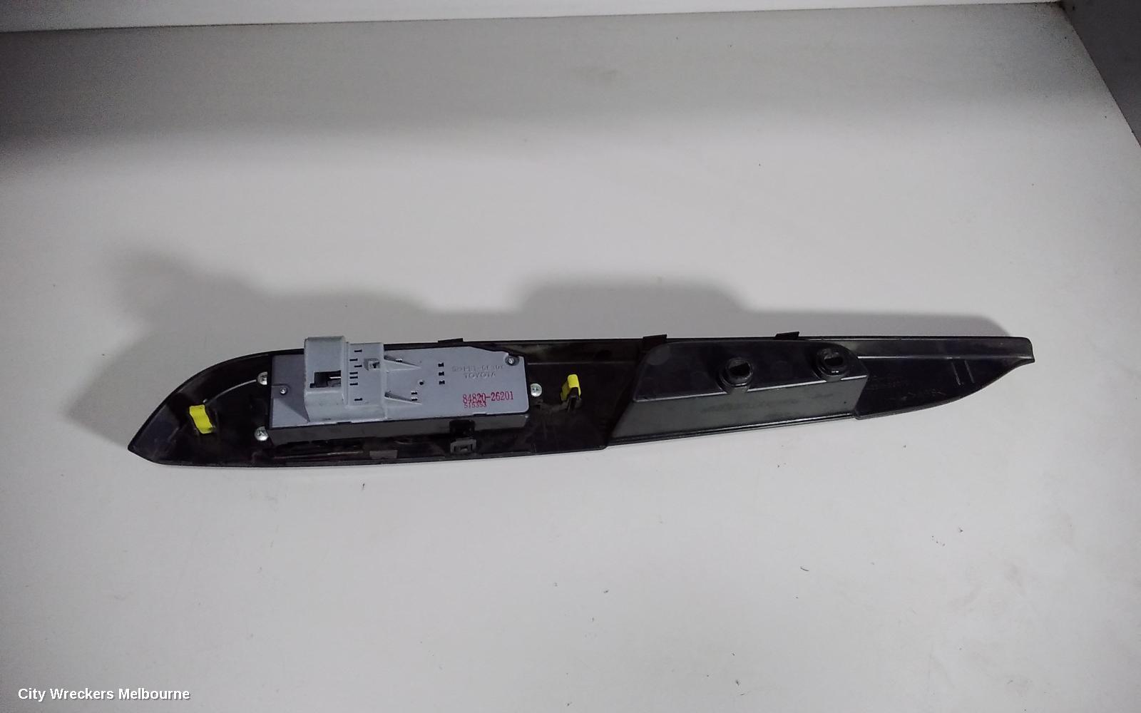 TOYOTA HIACE PWR DR WIND SWITCH, RH FRONT (MASTER SWITCH), TRH/KDH, 03/2005 - 02/2014