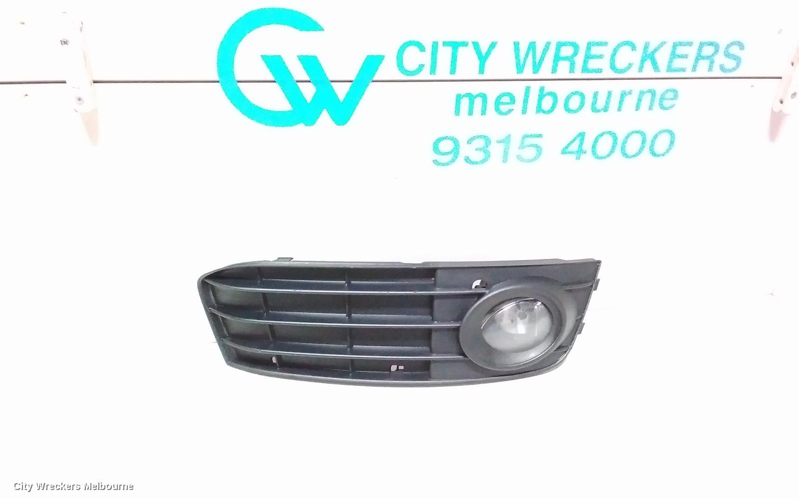 AUDI A4 RIGHT INDICATOR/FOG/SIDE, BUMPER FOGLAMP, B8 8K, 02/2008 - 06/2012