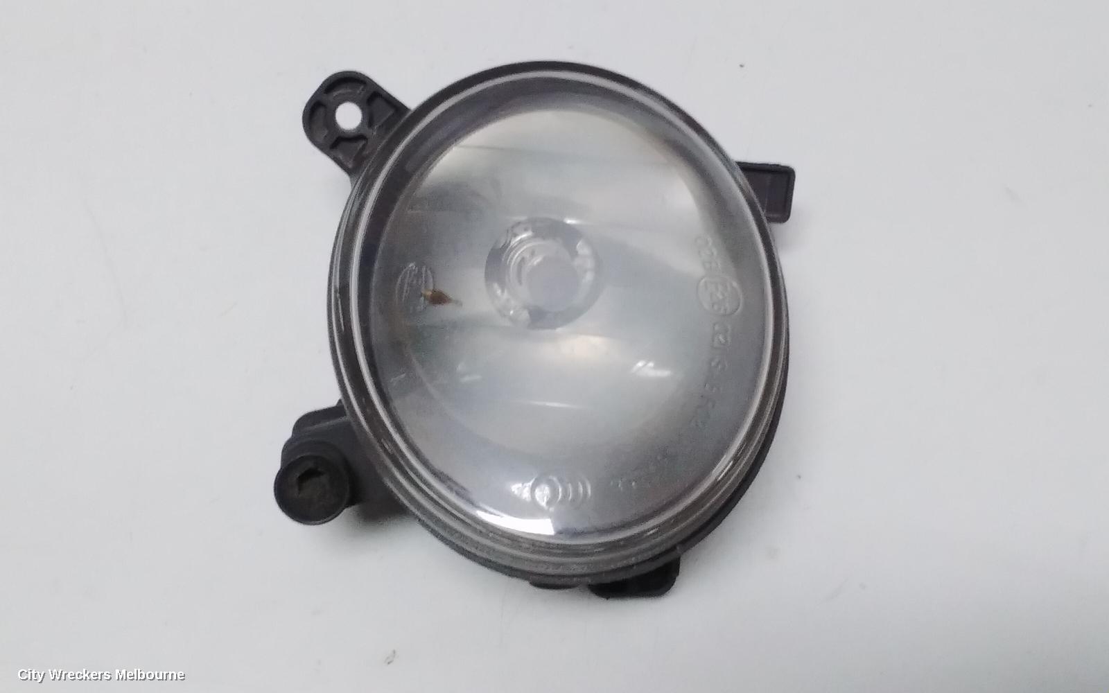 AUDI A4 RIGHT INDICATOR/FOG/SIDE, BUMPER FOGLAMP, B8 8K, 02/2008 - 06/2012
