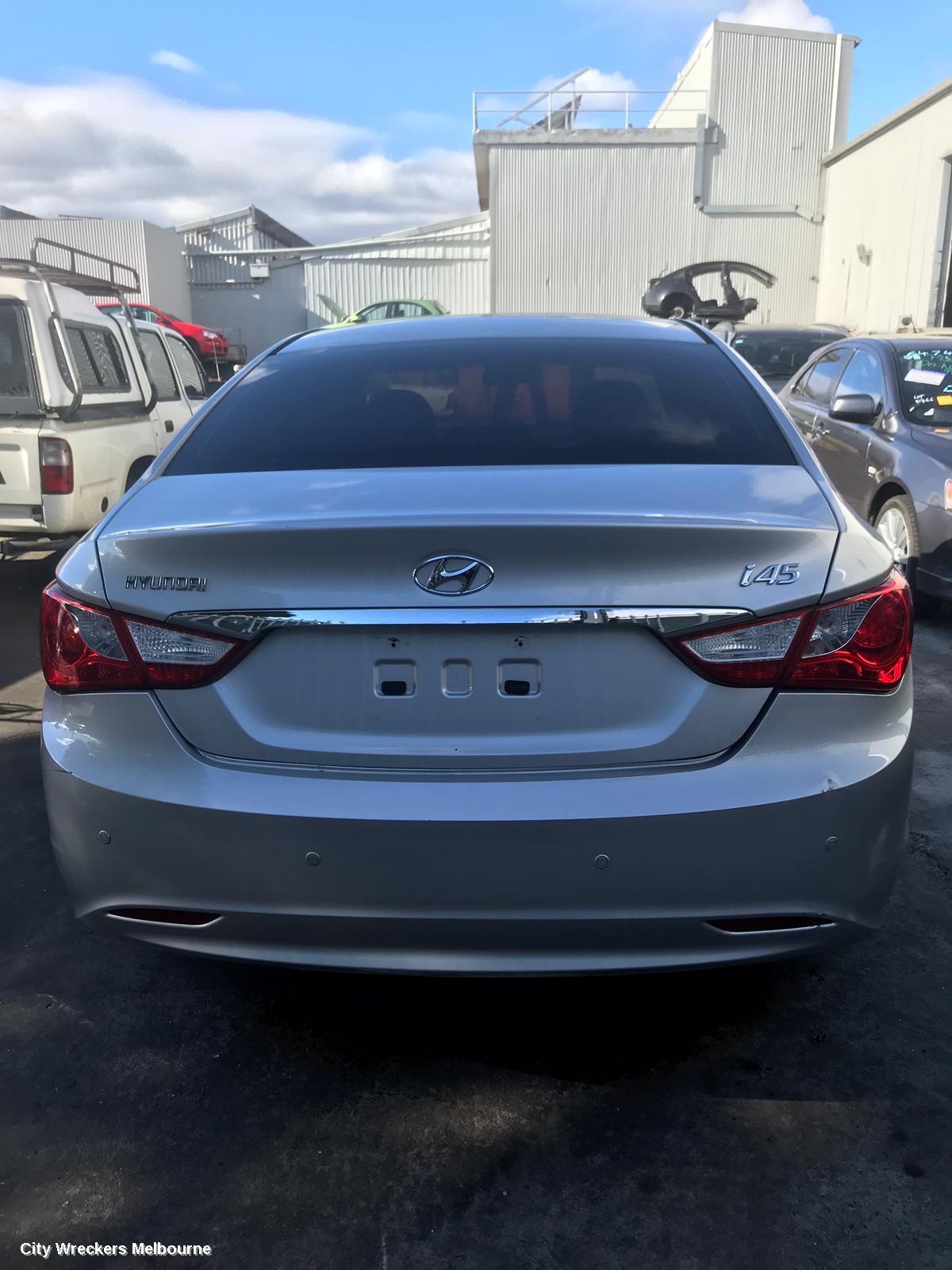 HYUNDAI I45 MOUNT, YF, 02/2010 - 05/2014