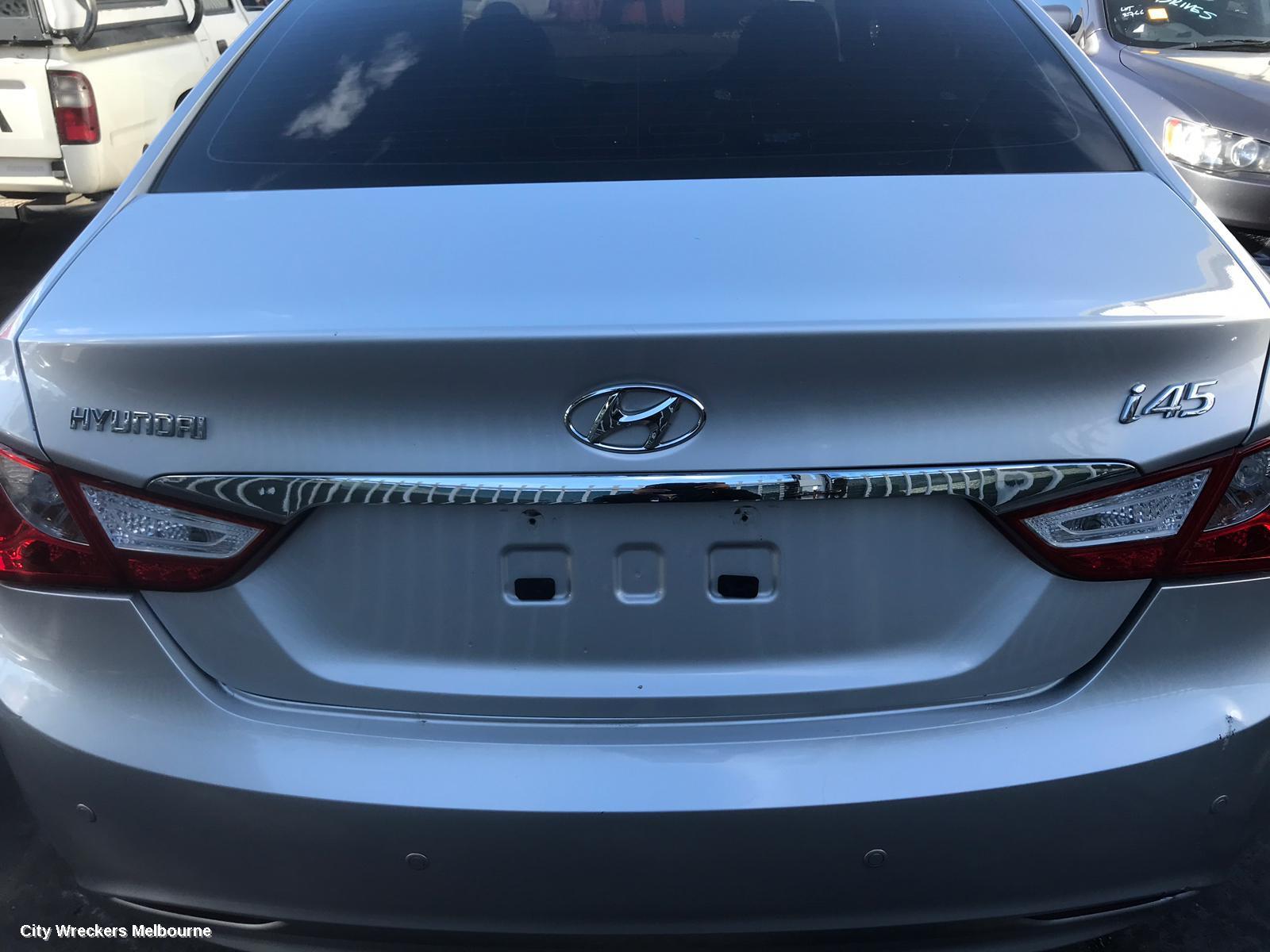 HYUNDAI I45 MOUNT, YF, 02/2010 - 05/2014