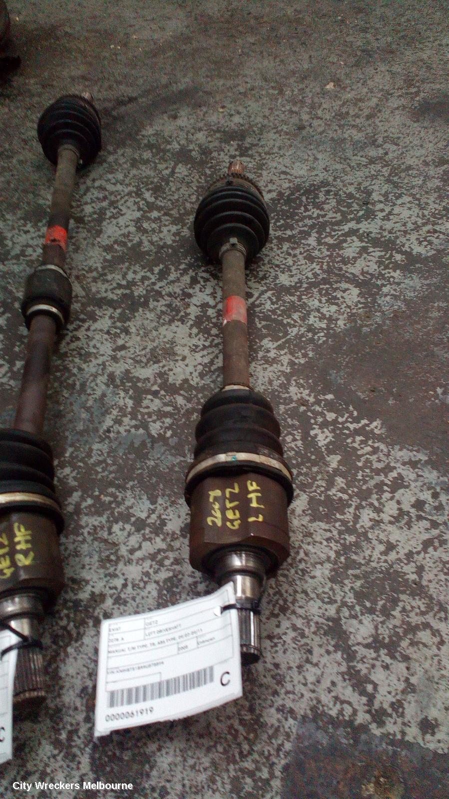 HYUNDAI GETZ LEFT DRIVESHAFT, MANUAL T/M TYPE, TB, ABS TYPE, 09/2002 - 09/2011