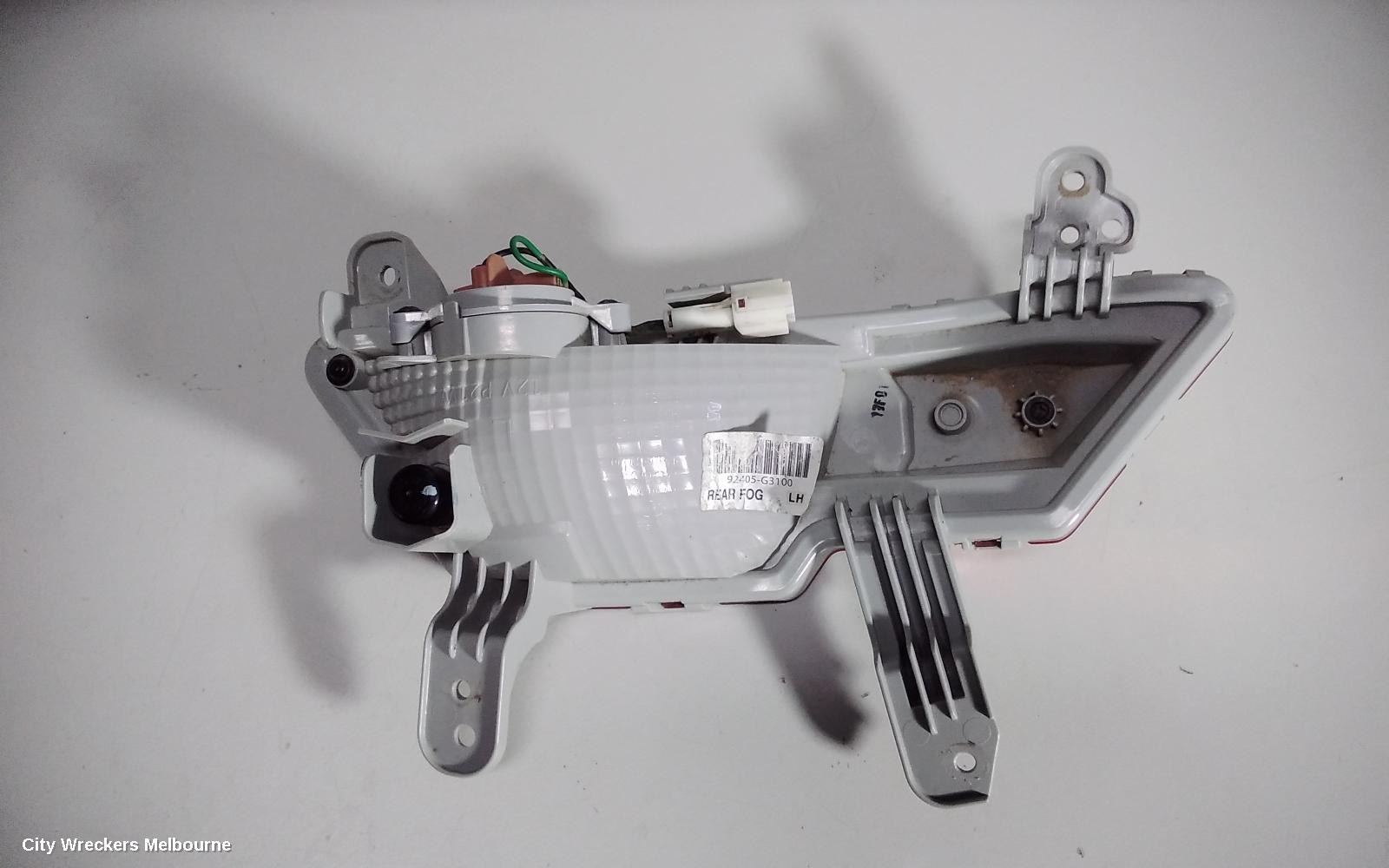 HYUNDAI I30 LEFT TAILLIGHT, PD, IN BUMPER, STANDARD TYPE, 03/2017 ONWARDS