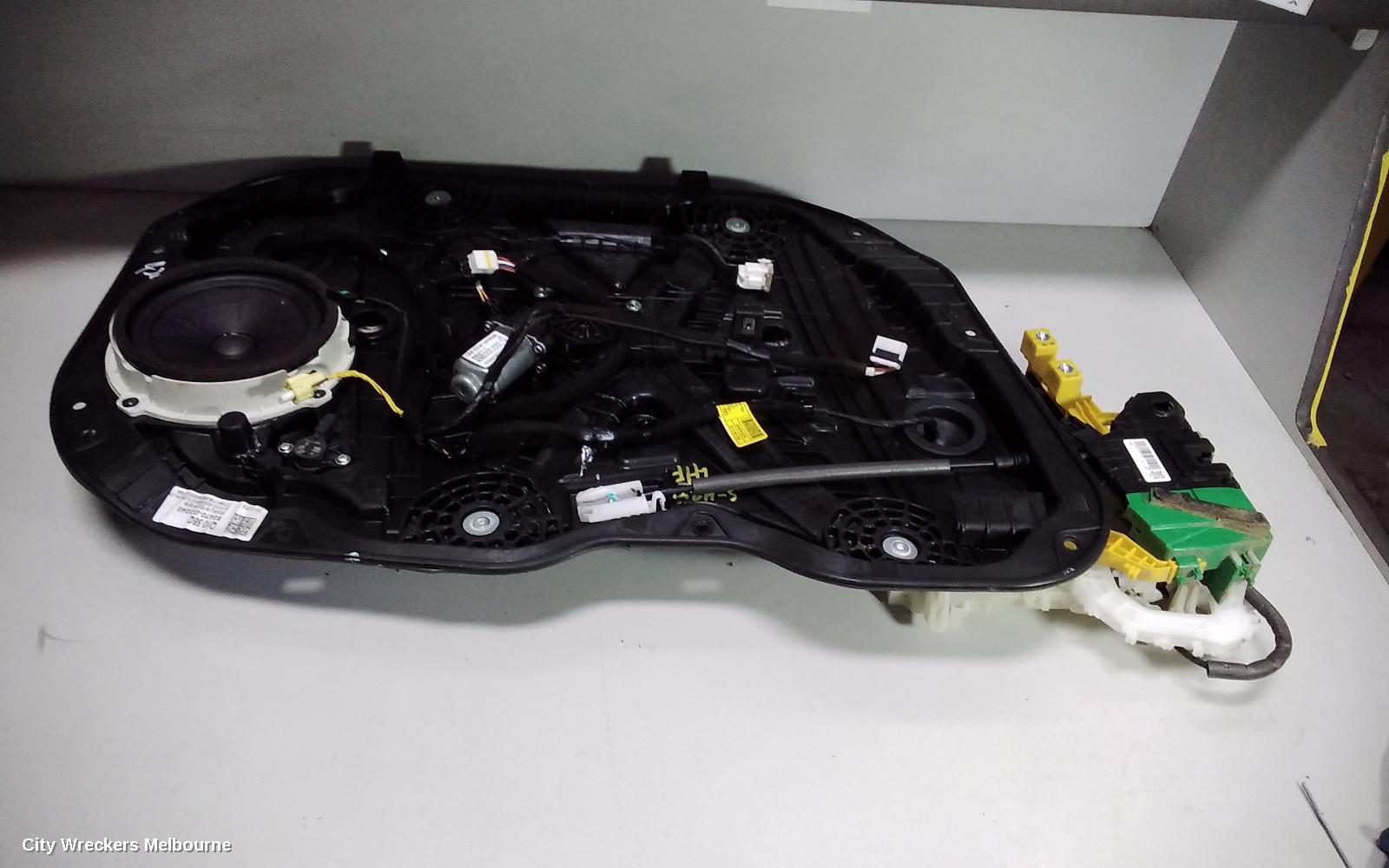 HYUNDAI I30 LEFT FRONT WINDOW REG/MOTOR, PD, HATCH, DOOR REG ASSY (REG AND MOTOR), 03/2017 ONWARDS