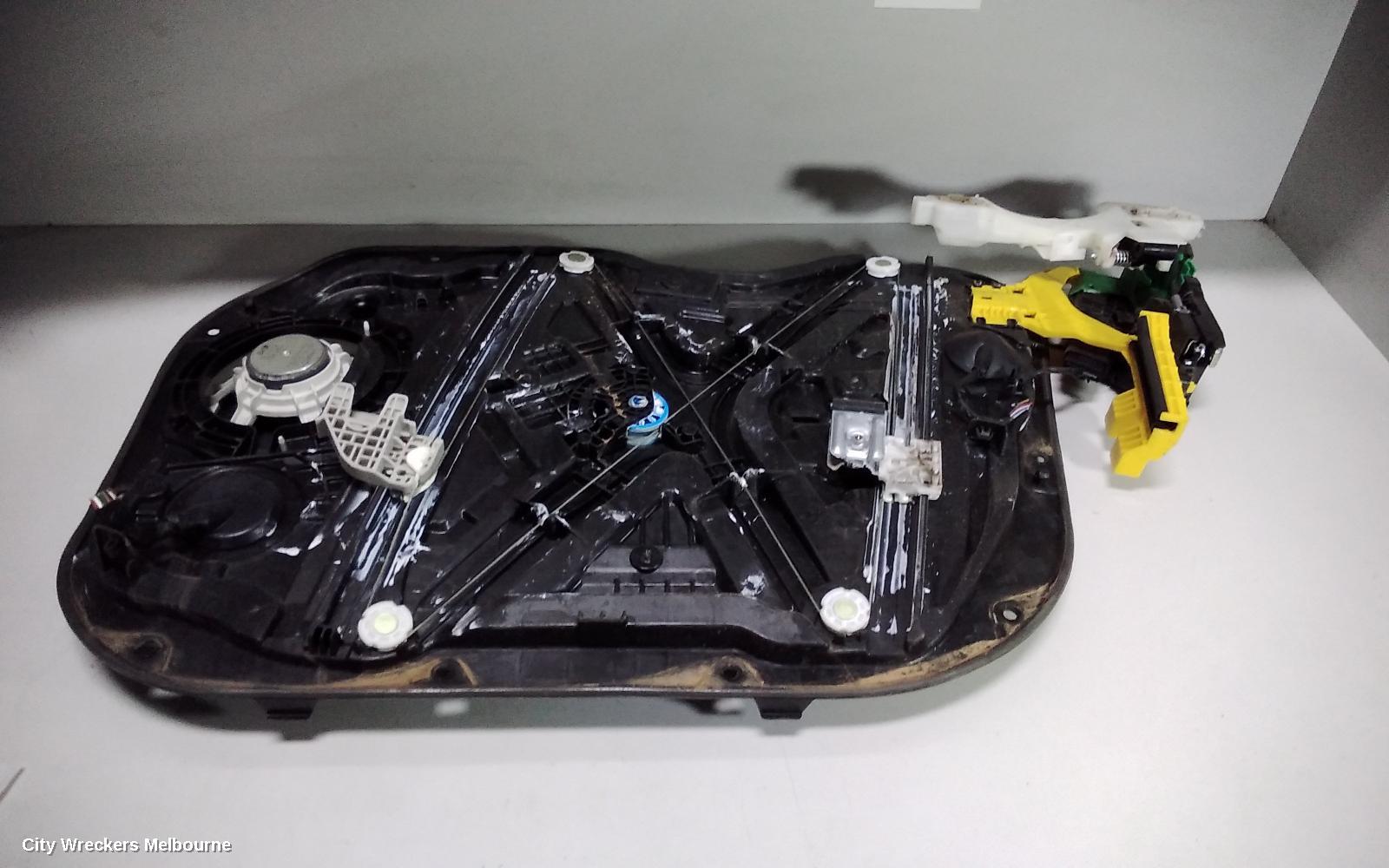 HYUNDAI I30 DOOR/BOOT/GATE LOCK, LEFT FRONT DOOR LOCK, PD, STANDARD TYPE, 03/2017 ONWARDS