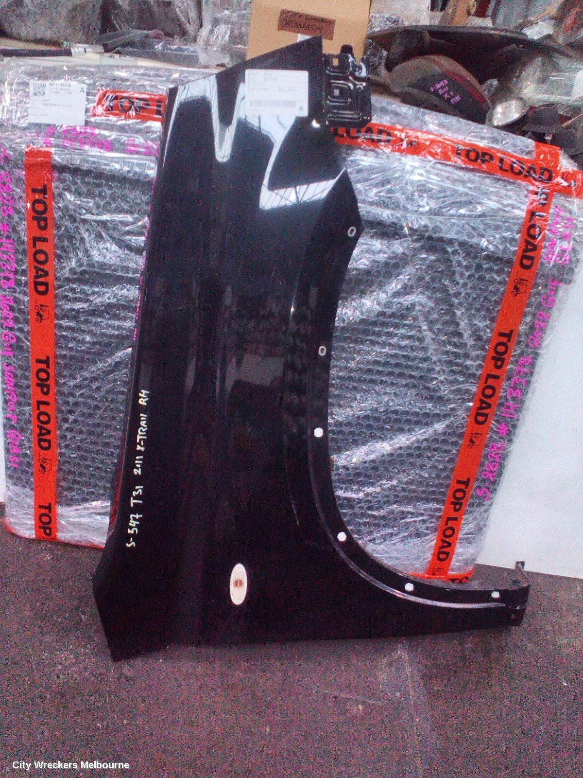 NISSAN XTRAIL RIGHT GUARD, T31, 10/2007 - 12/2013