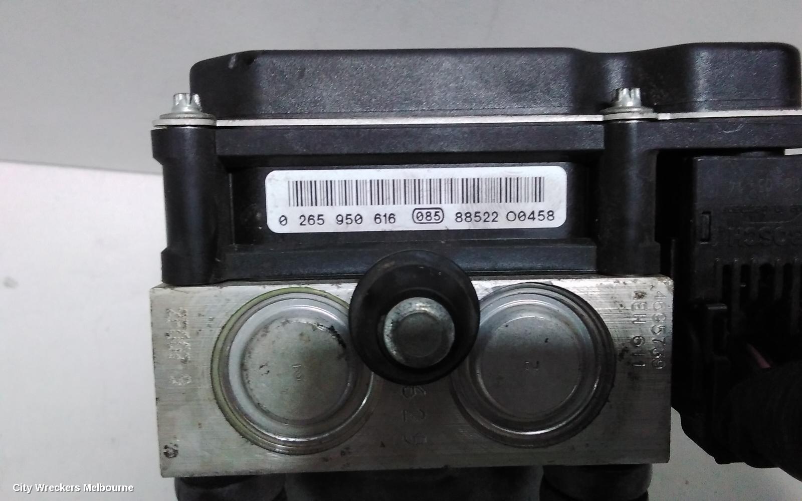 NISSAN DUALIS ABS PUMP/MODULATOR, J10, P/N 476601YA4A, 10/2007 - 05/2014