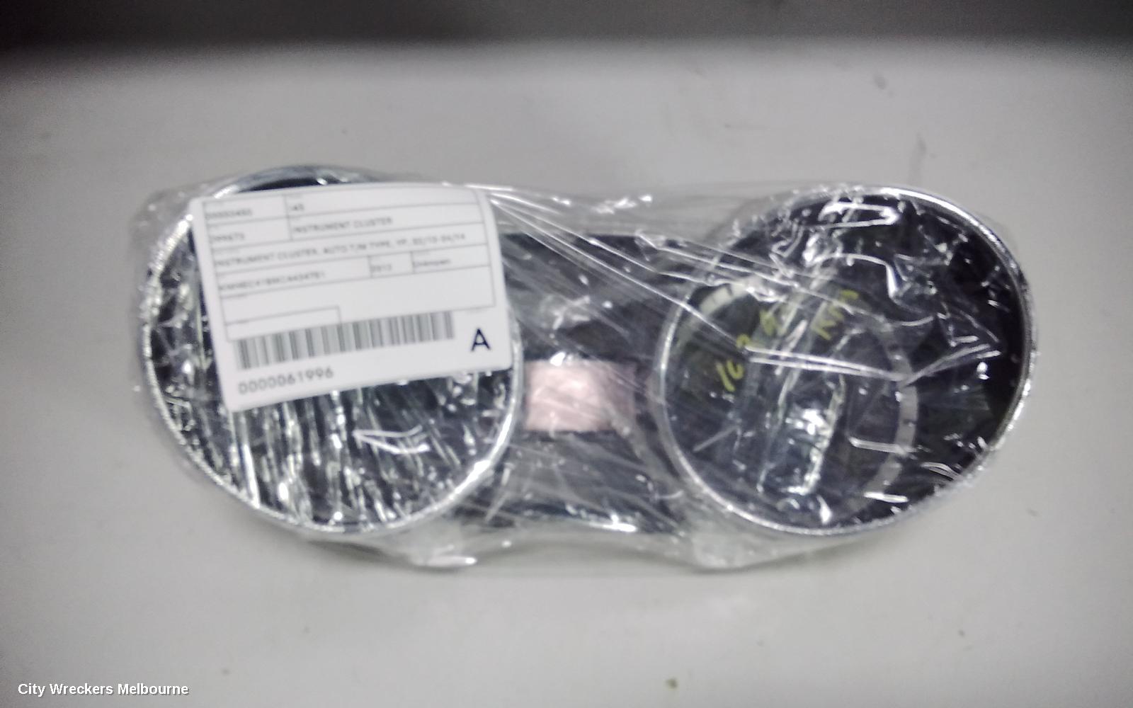 HYUNDAI I45 INSTRUMENT CLUSTER, INSTRUMENT CLUSTER, AUTO T/M TYPE, YF, 02/2010 - 04/2014