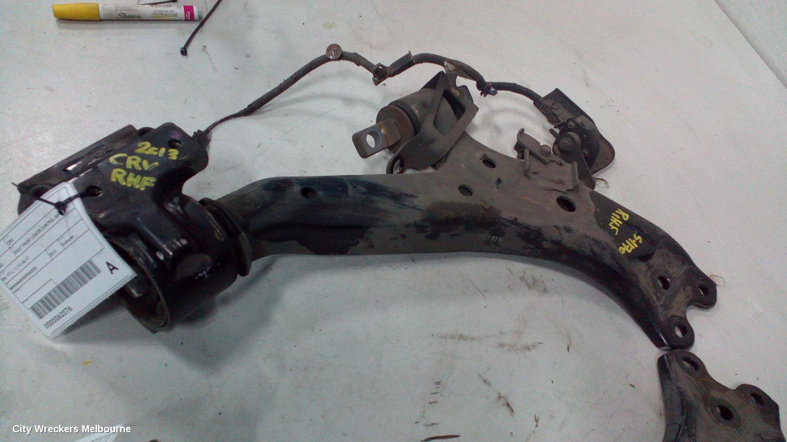 HONDA CRV RIGHT FRONT LOWER CONTROL ARM, RM, VTI-L, 11/2012 - 04/2017