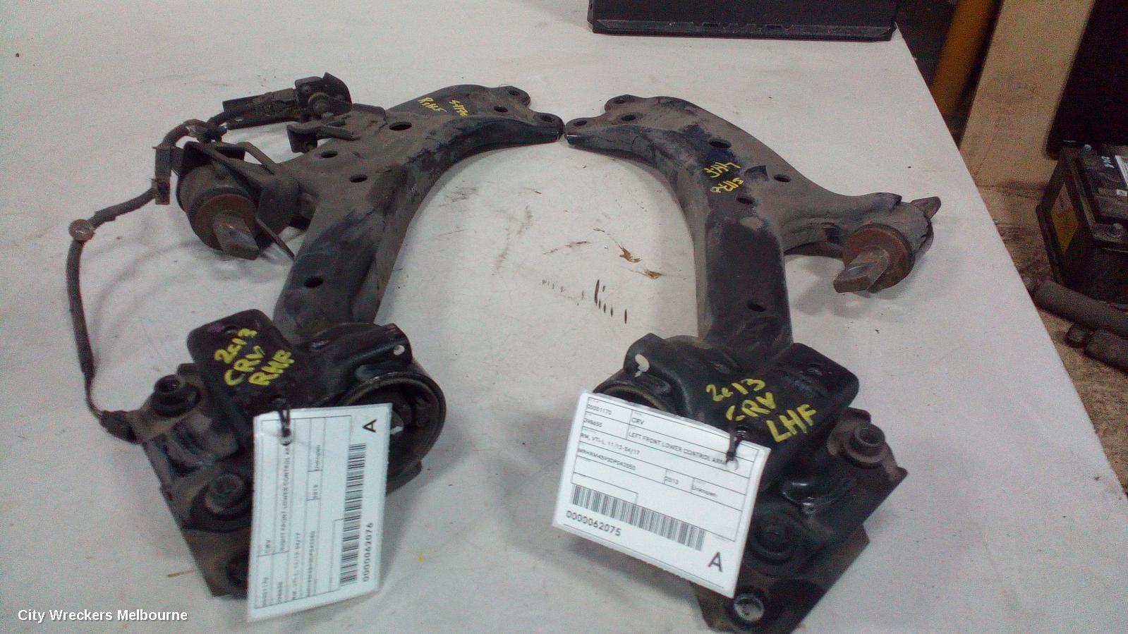 HONDA CRV RIGHT FRONT LOWER CONTROL ARM, RM, VTI-L, 11/2012 - 04/2017