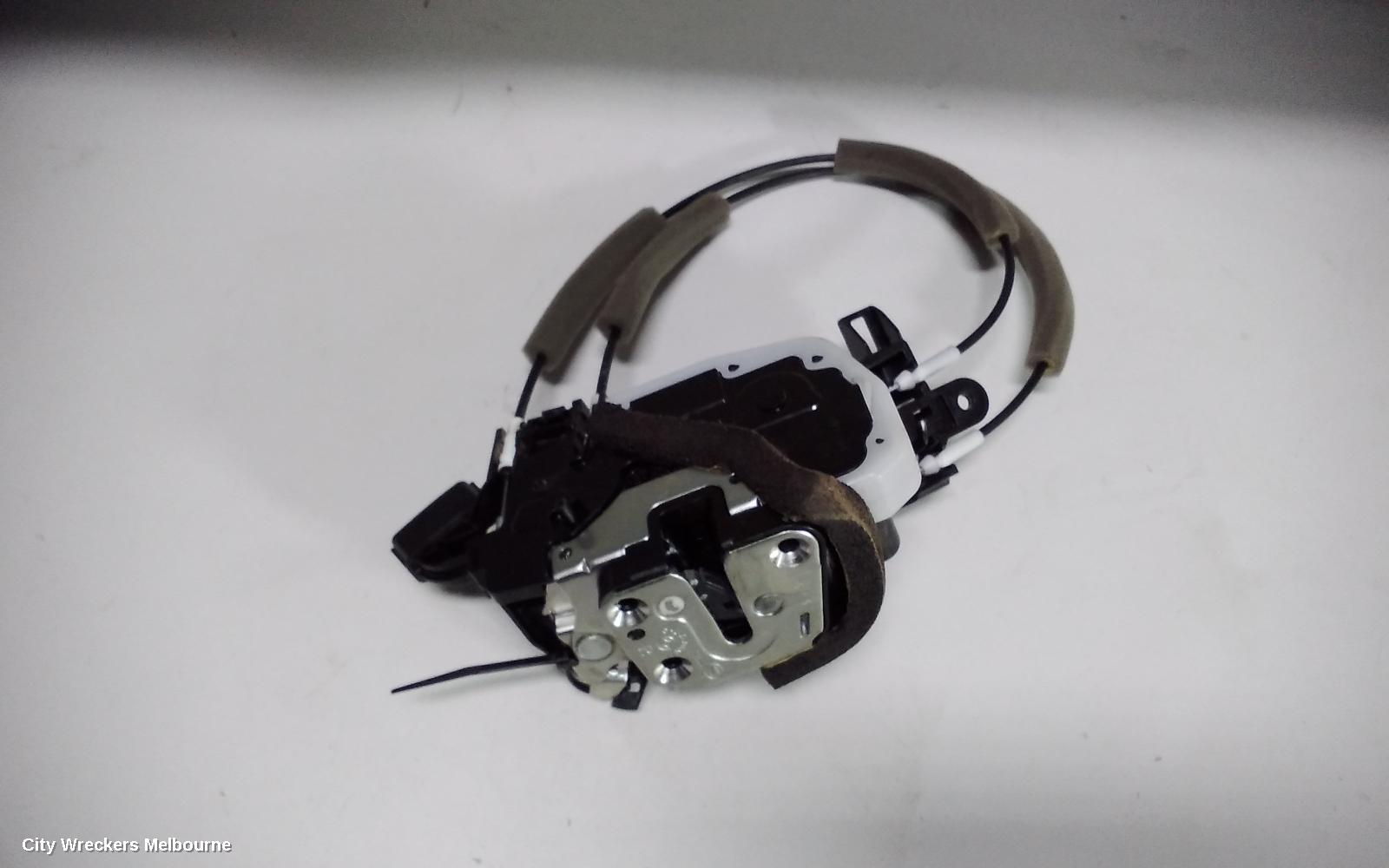 NISSAN XTRAIL DOOR/BOOT/GATE LOCK, RIGHT REAR DOOR LOCK, T32, 03/2014 ONWARDS