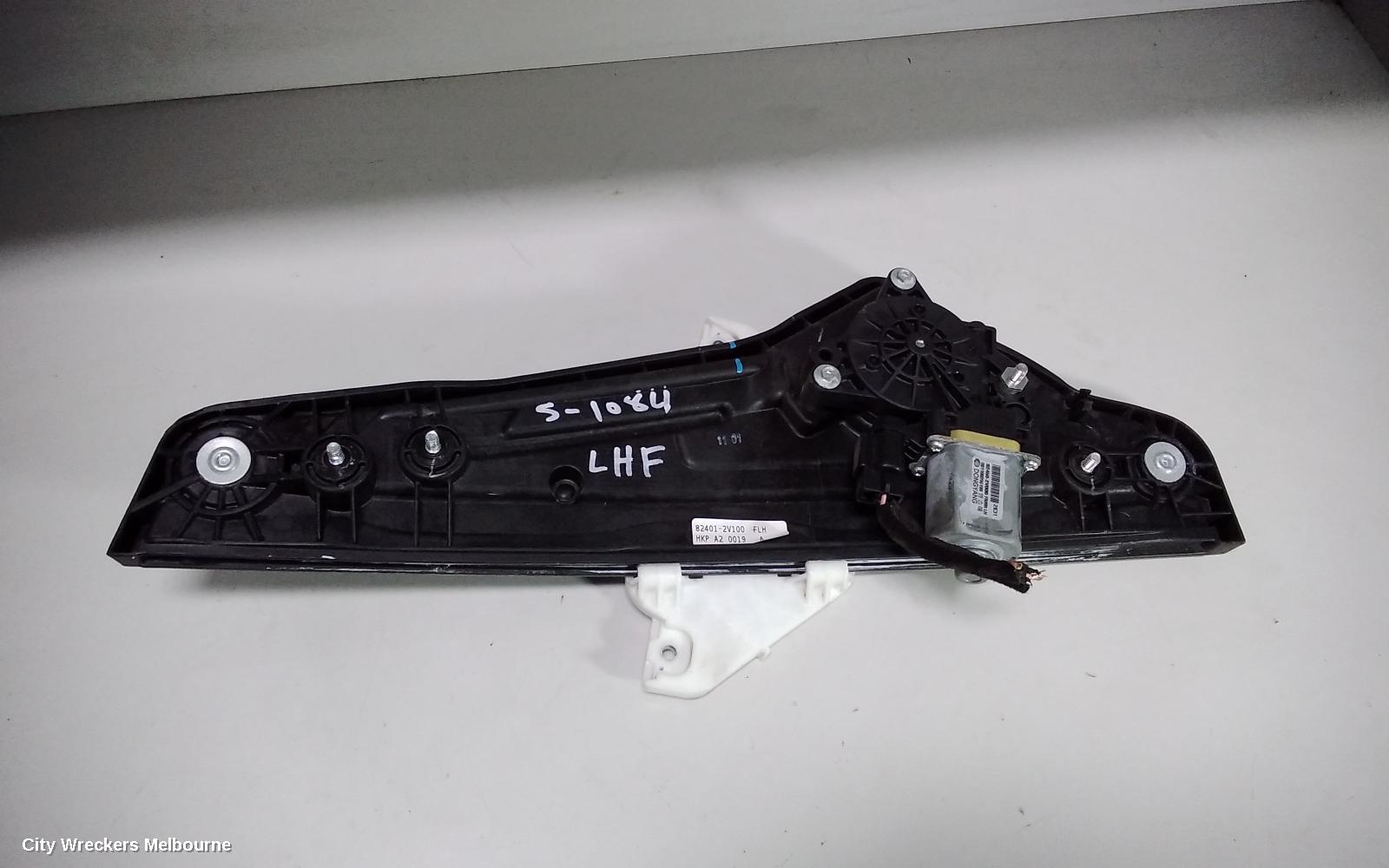 HYUNDAI VELOSTER LEFT FRONT WINDOW REG/MOTOR, FS, 12/2011 - 02/2018