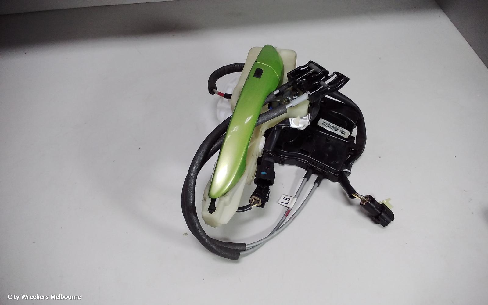 HYUNDAI VELOSTER DOOR/BOOT/GATE LOCK, LEFT FRONT DOOR LOCK, FS, NON KEYLESS ENTRY TYPE, 12/2011 - 02/2018