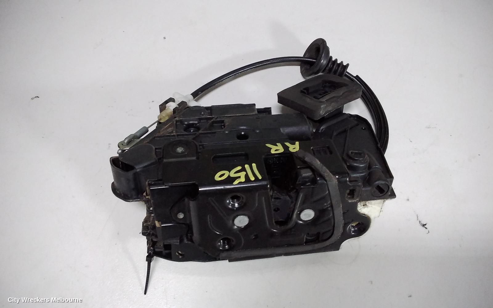 VOLKSWAGEN JETTA DOOR/BOOT/GATE LOCK, RIGHT REAR DOOR LOCK, P/N 5K4839016F, 1B, 02/2011 - 12/2017