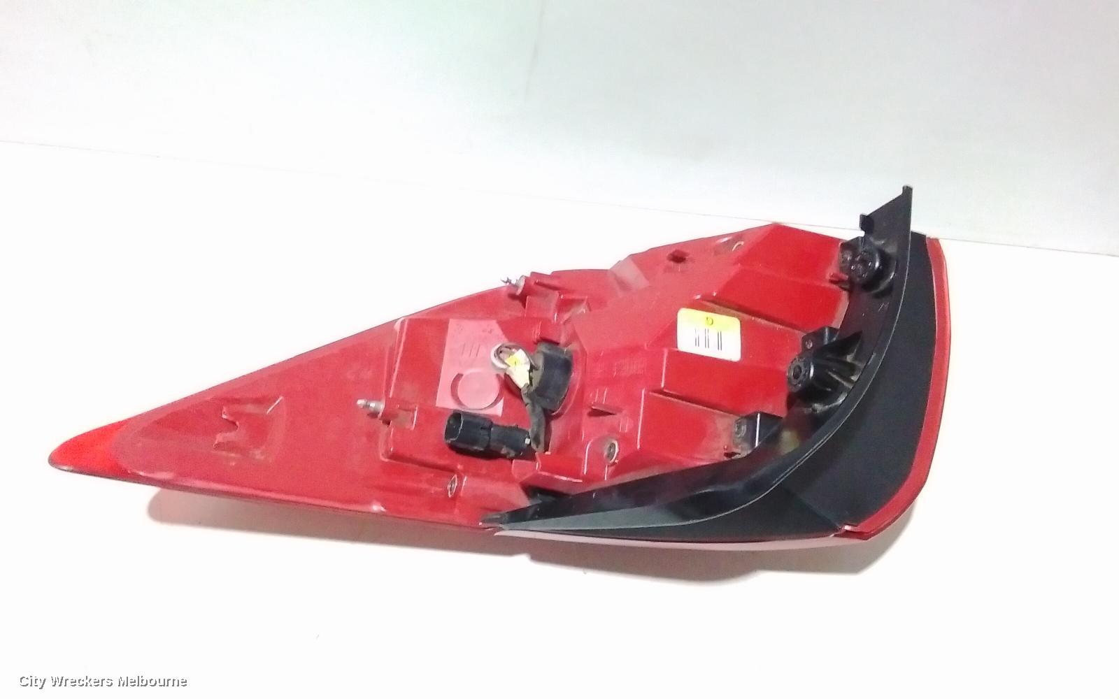 KIA SPORTAGE LEFT TAILLIGHT, SL, IN BODY, SI/SLI/PLATINUM, 05/2010 - 04/2014