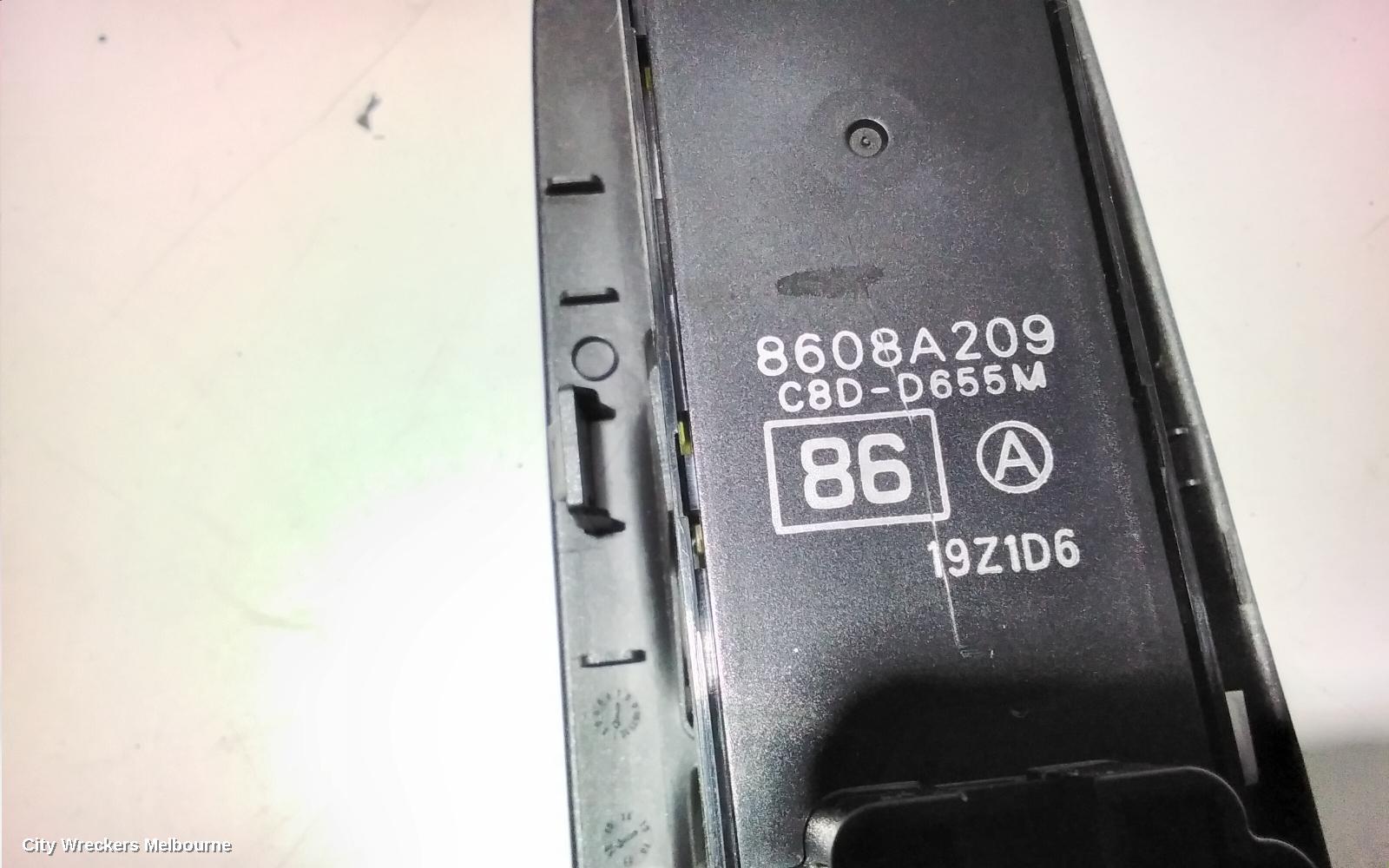 PEUGEOT 4008 PWR DR WIND SWITCH, RH FRONT (MASTER SWITCH), 04/2012 - 12/2017