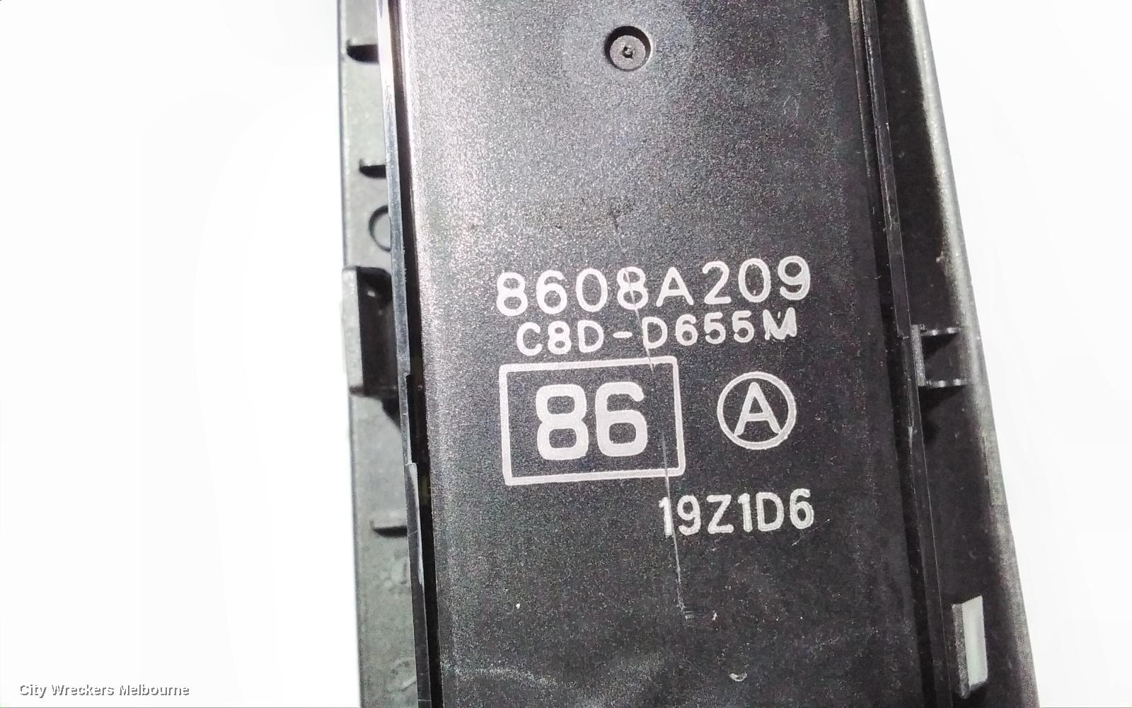PEUGEOT 4008 PWR DR WIND SWITCH, RH FRONT (MASTER SWITCH), 04/2012 - 12/2017
