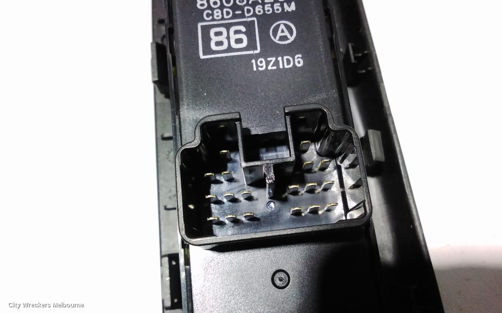 PEUGEOT 4008 PWR DR WIND SWITCH, RH FRONT (MASTER SWITCH), 04/2012 - 12/2017