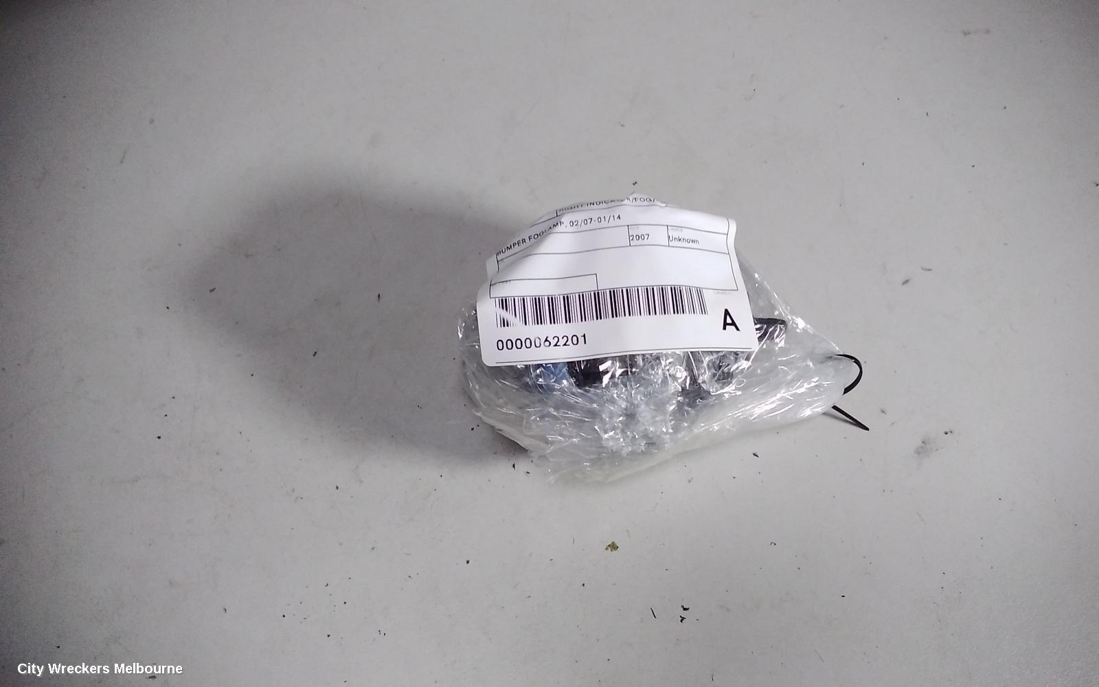 SUZUKI SX4 RIGHT INDICATOR/FOG/SIDE, BUMPER FOGLAMP, 02/2007 - 01/2014
